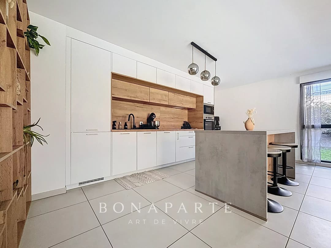 Divonne-Les-Bains Centre-ville - Appartement avec jardin - Photo 11