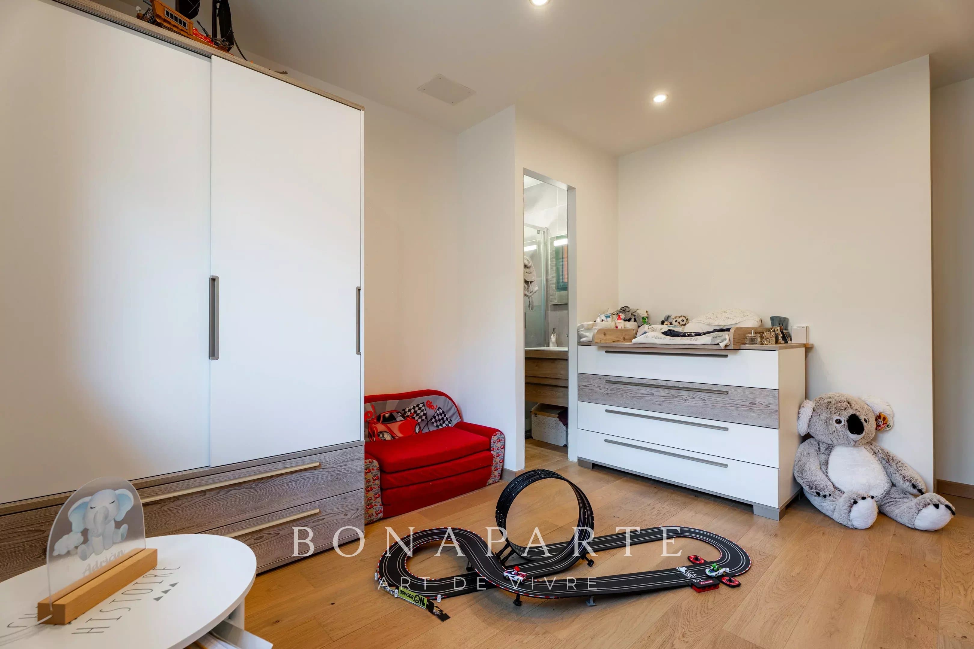 THOIRY - PROPRIETE CONTEMPORAINE - VUE SUR LES ALPES - Photo 16