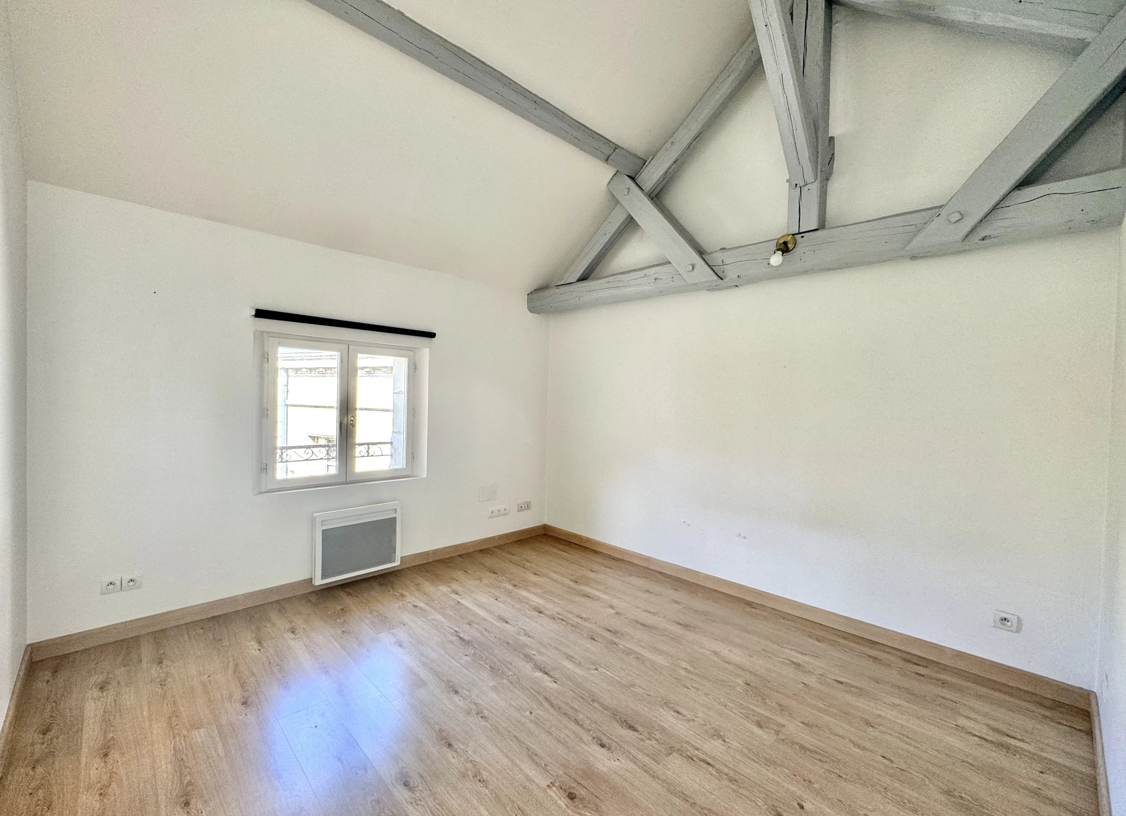 SAUMUR CENTRE-VILLE – APPARTEMENT – 135 m² - Photo 9