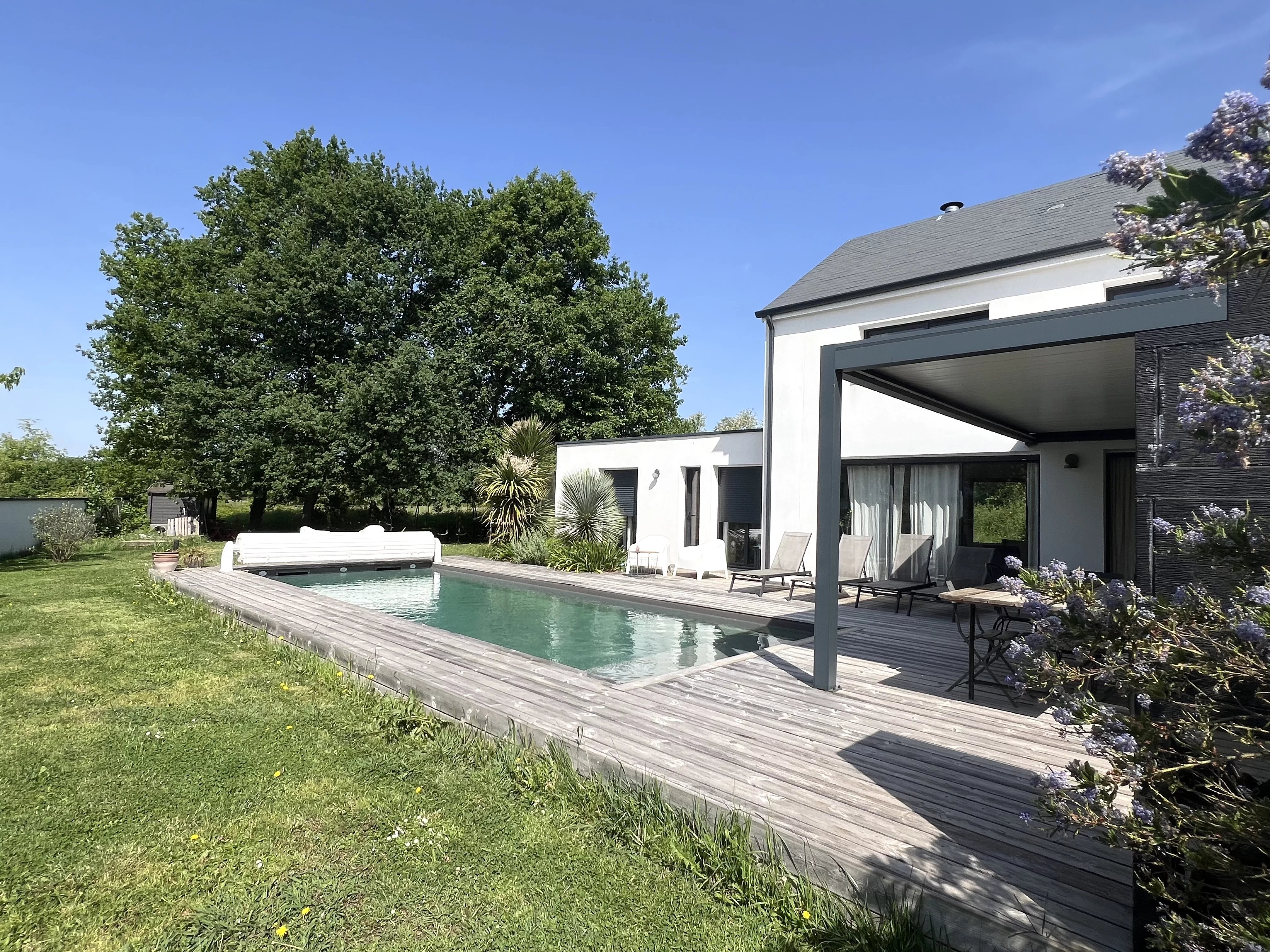 VILLA CONTEMPORAINE 2020 – 5 CHAMBRES – PISCINE CHAUFFÉE AU SEL – COTEAUX LIMITE BIZANOS – DPE A - Photo 18