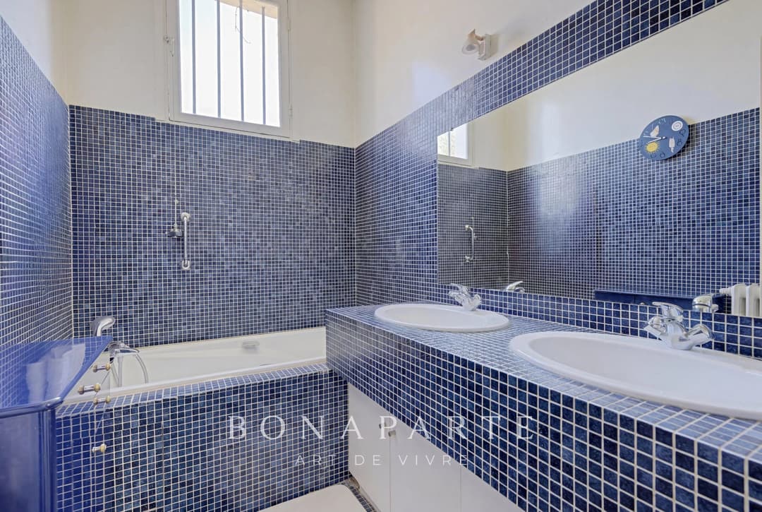 Montmorency - Appartement familial - Photo 16