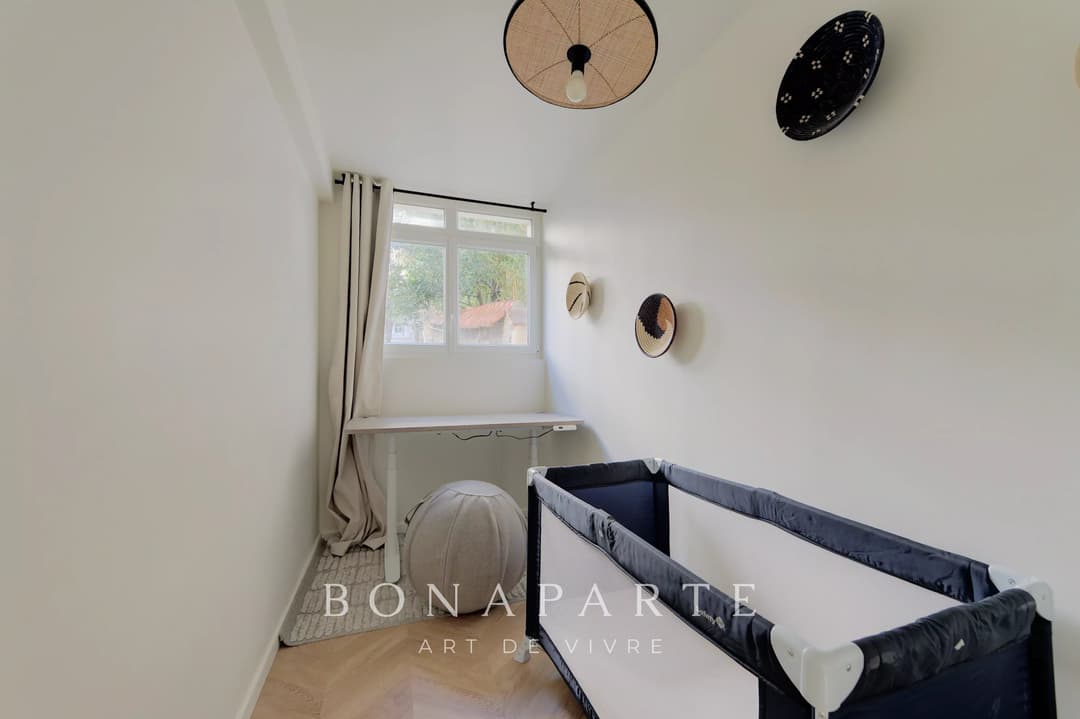 3 pièces 60 m² rénové et meublé – Balcon – Ascenseur – Séjour 30 m² Sud-Est - Photo 8