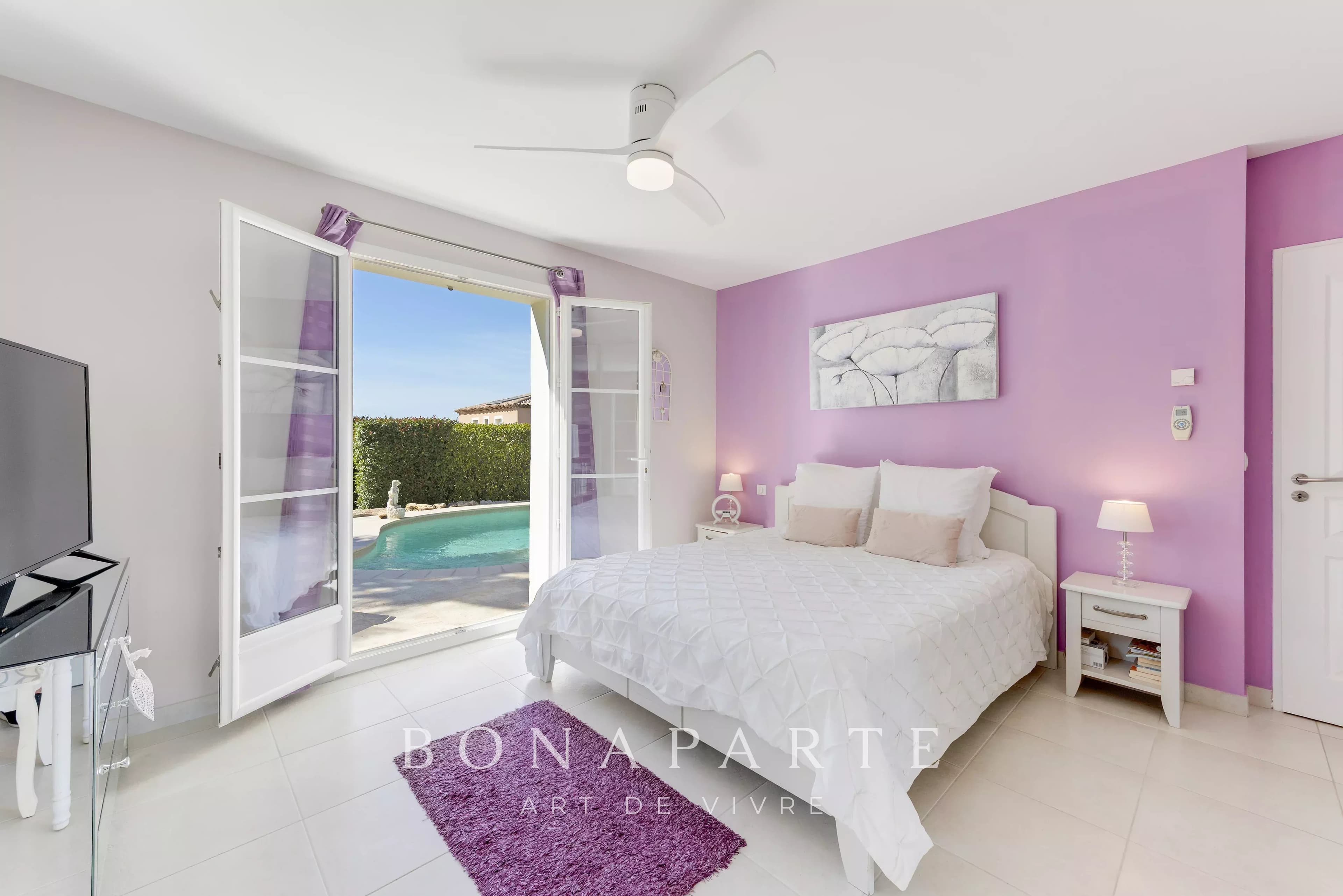 Valescure, villa 4 chambres, secteur résidentiel sécurisé et recherché - Photo 10