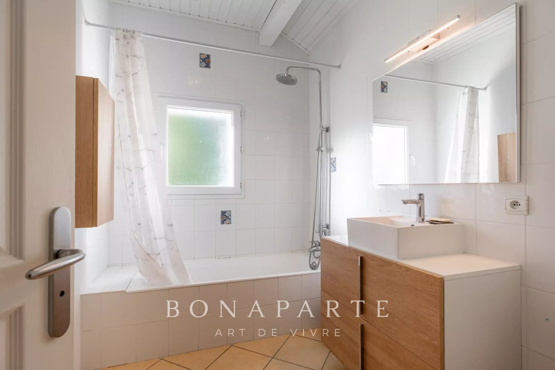 ECHEVENEX - MAISON INDIVIDUELLE DE 165 M² + 120 M² D’ANNEXES - Photo 13