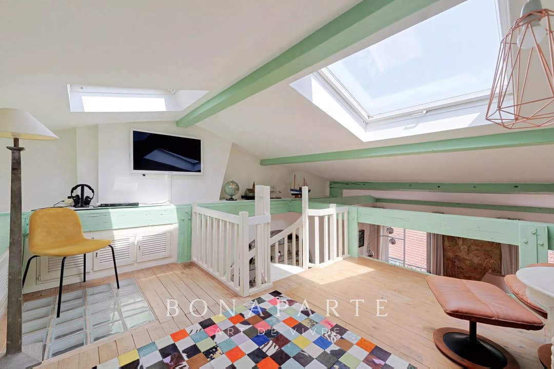 PARIS 3 / TOURNELLES - APPARTEMENT / 2 CHAMBRES - DERNIER ETAGE - Photo 18