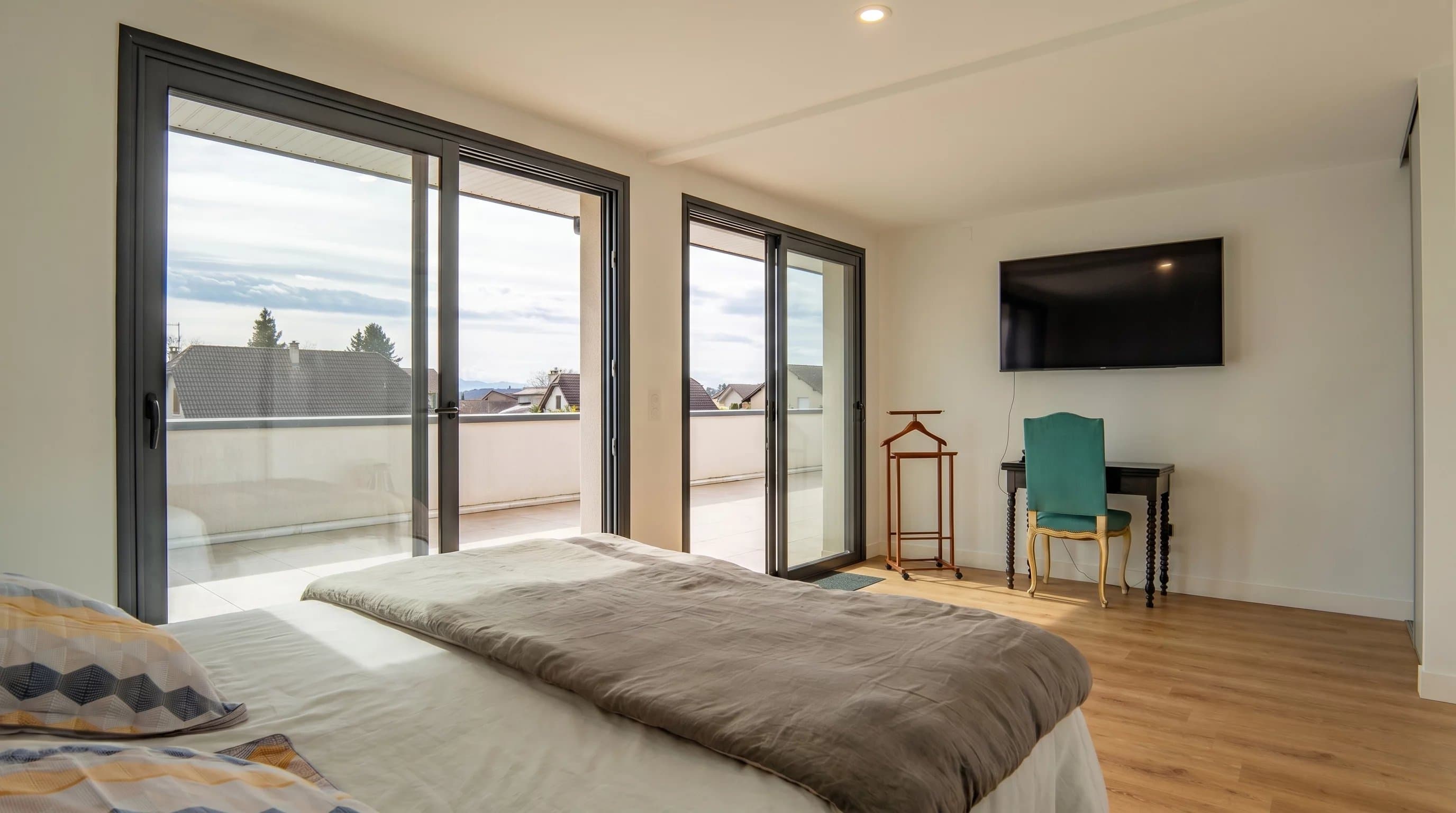 HAUT D'IDRON - VILLA CONTEMPORAINE - PRESTATIONS HAUT DE GAMME - Photo 16