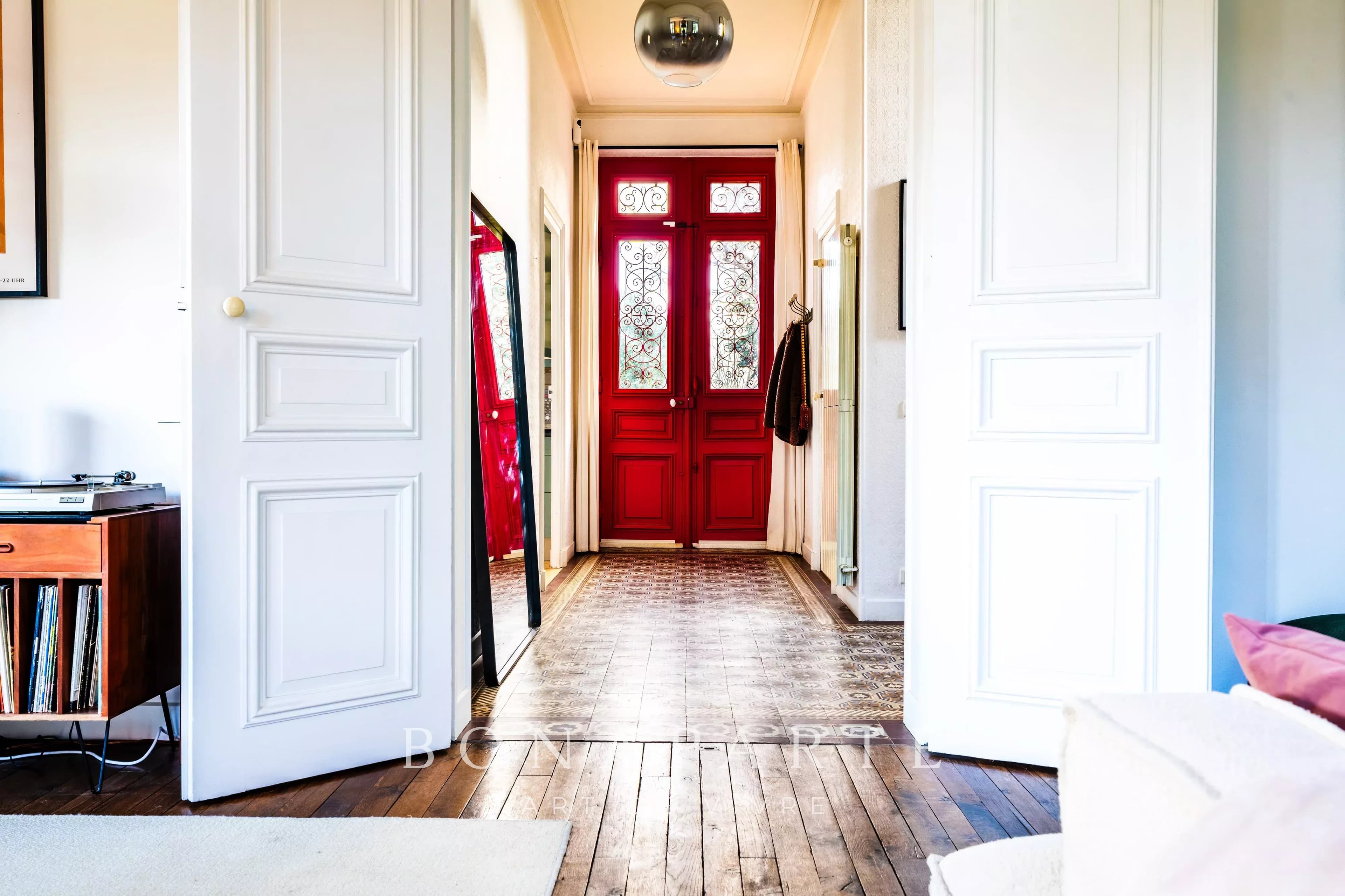 Propriété d'exception : Élégante maison de maître avec dépendances - Photo 3