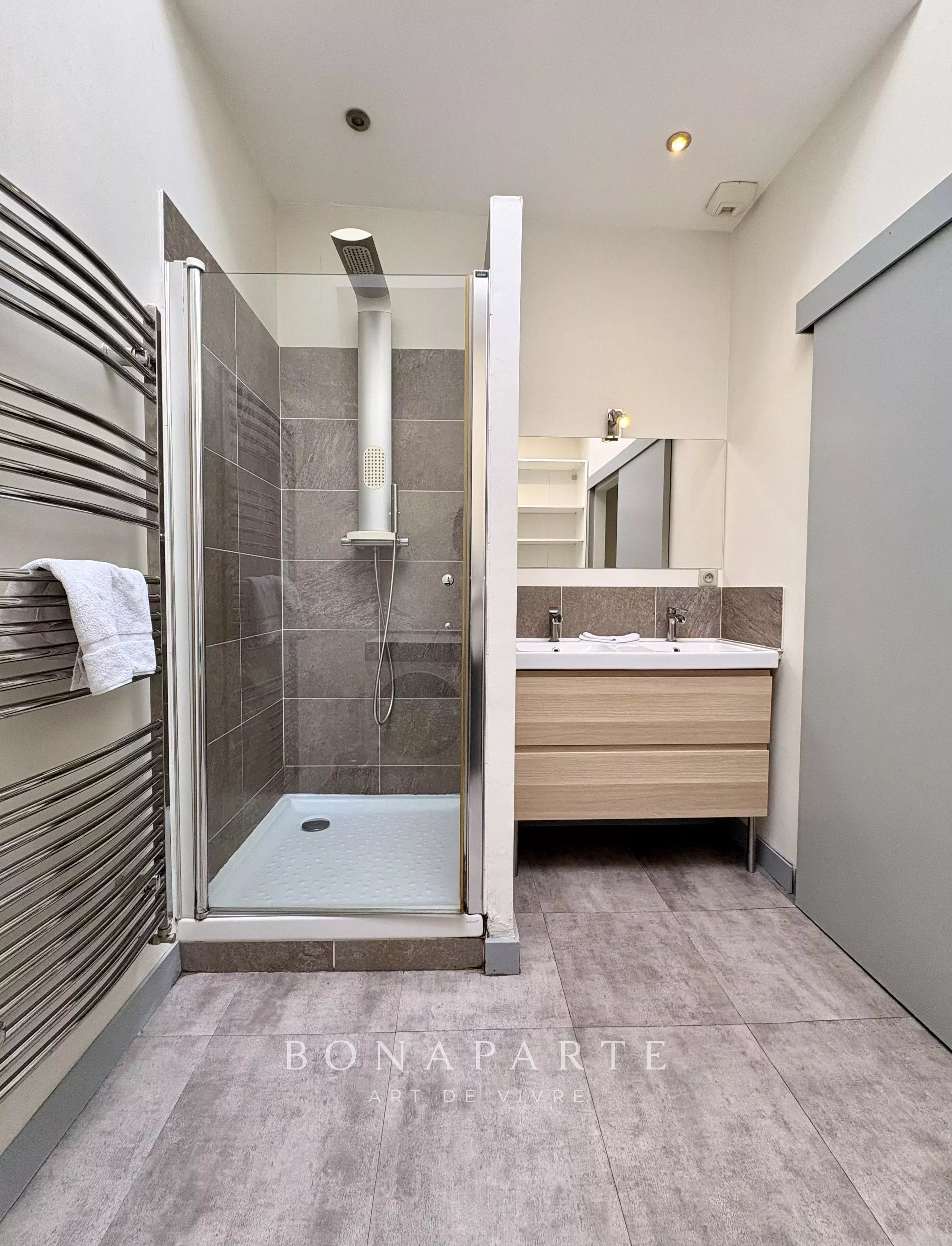 ANGERS - SECTEUR DU PALAIS DE JUSTICE / T2 TRES LUMINEUX / PROCHE COMMODITES - Photo 5