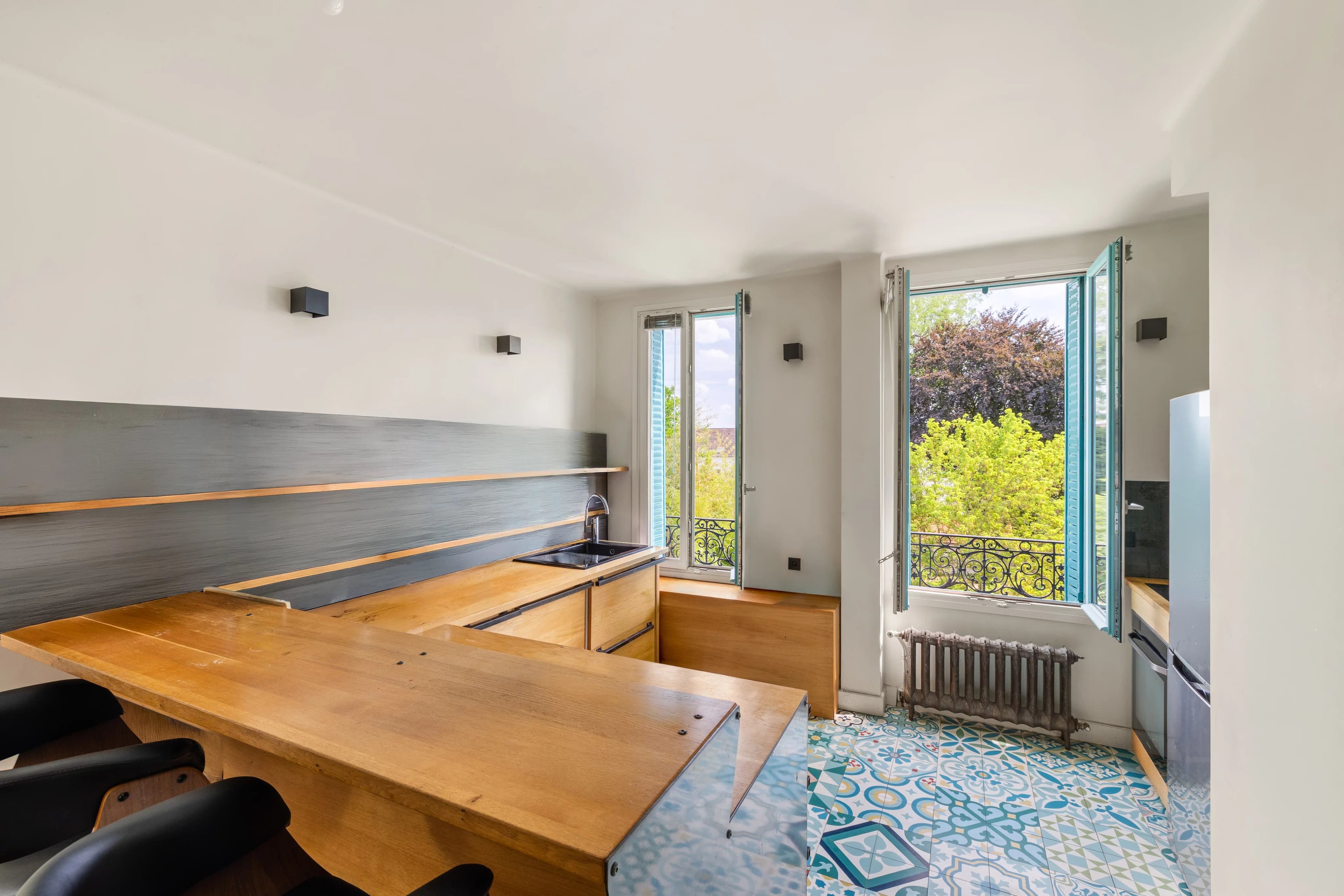 Meulière de charme familiale sur terrain constructible - Photo 21