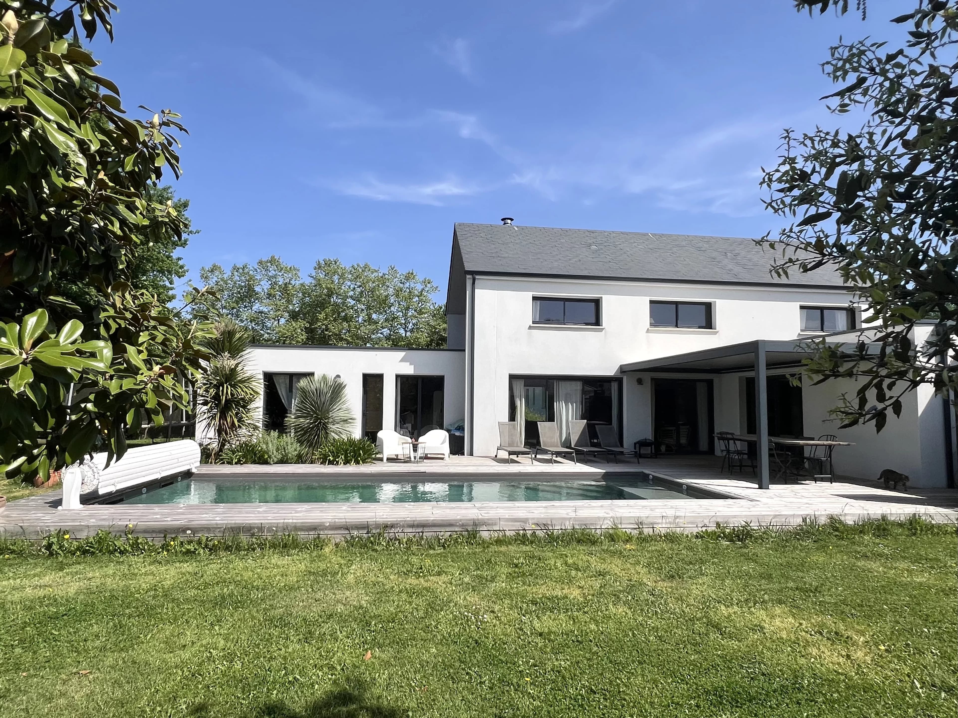 VILLA CONTEMPORAINE 2020 – 5 CHAMBRES – PISCINE CHAUFFÉE AU SEL – COTEAUX LIMITE BIZANOS – DPE A - Photo 17