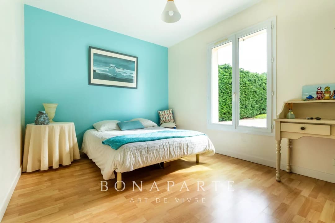 Elégante villa d'architecte et ses espaces de détente extérieurs - Photo 11