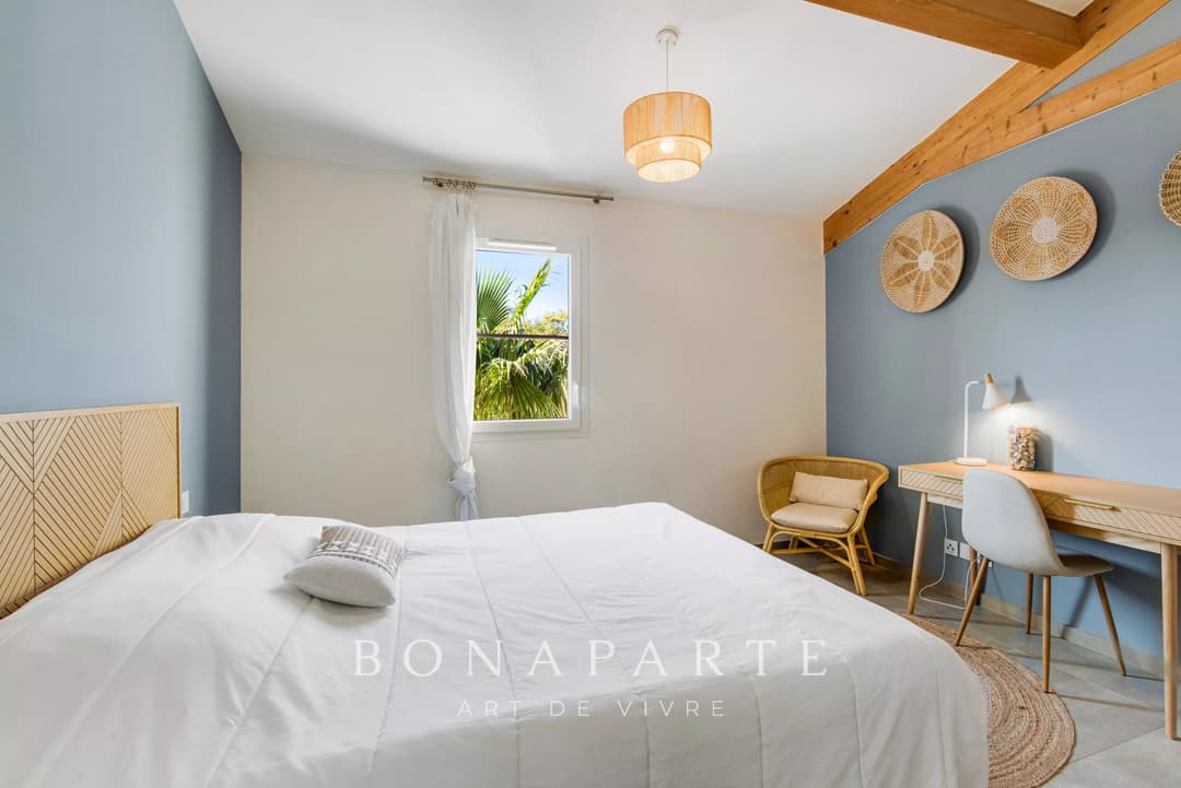 À deux pas de la plage – Villa 4 chambres avec piscine & frais d’acquisition réduits - Photo 13