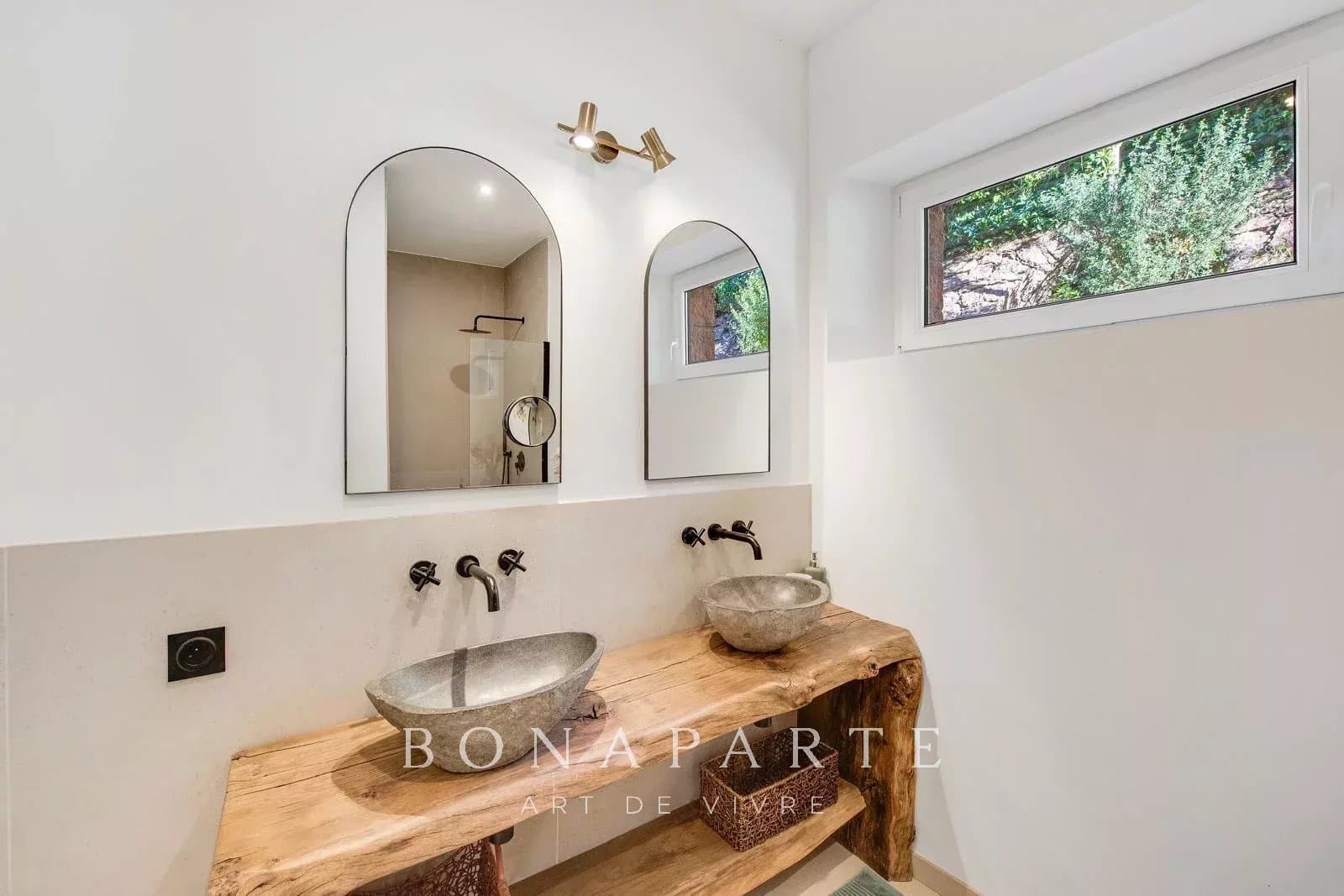 EXCLUSIF  SAINT RAPHAEL / PLATEAU NOTRE DAME - VILLA RENOVEE - Photo 13