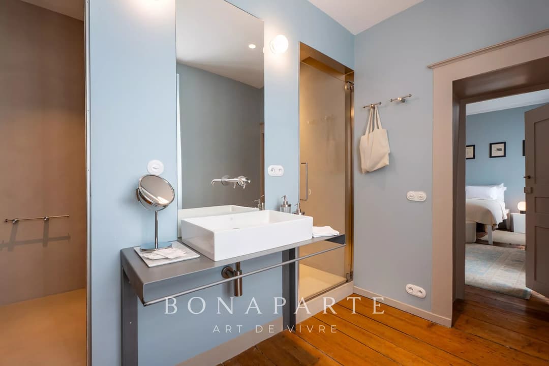 Cessy - Maison de maître historique - Photo 13