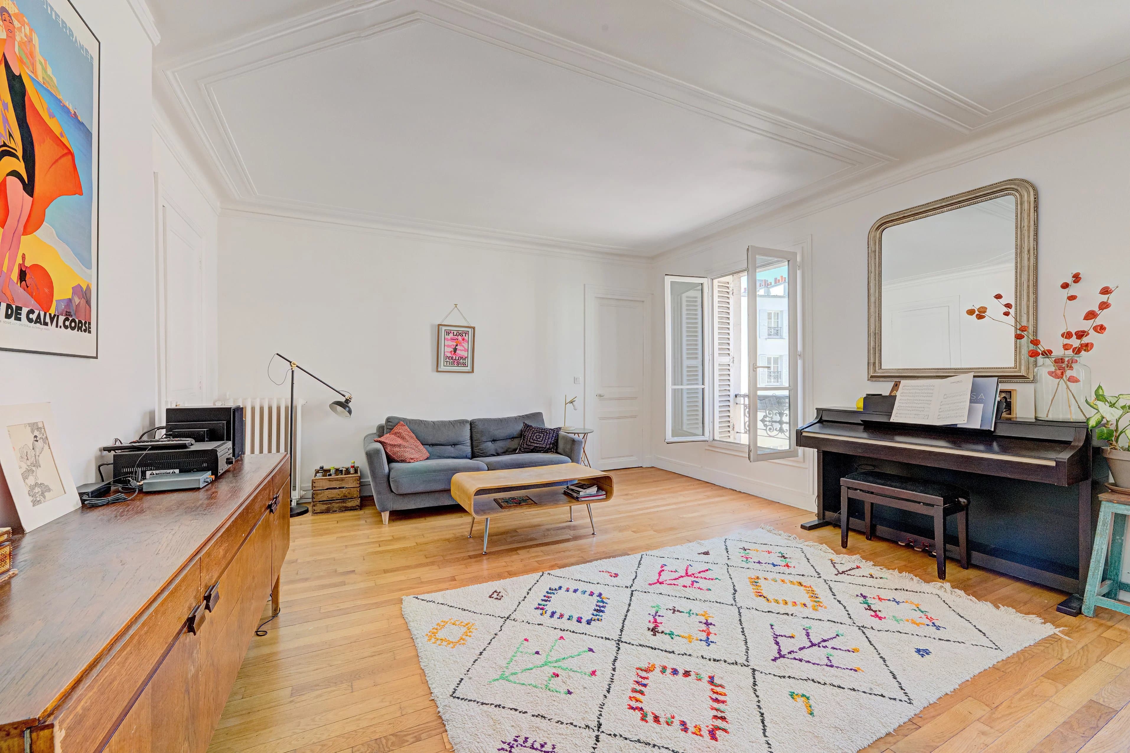 PARIS 18 -  RUE RAMEY - 4 chambres - Photo 6