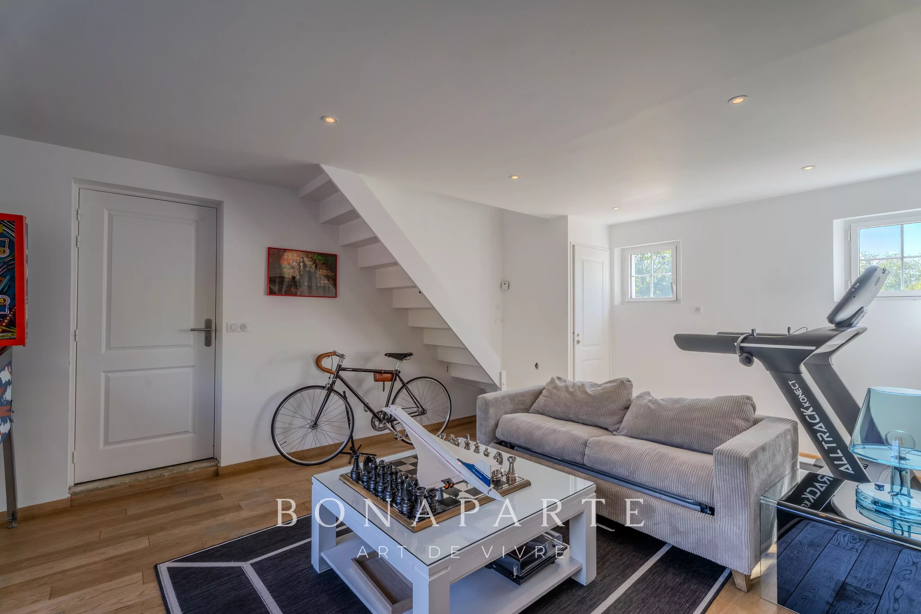 TOUQUES – PROPRIÉTÉ CONTEMPORAINE EXCEPTIONNELLE AUX PORTES DE DEAUVILLE - Photo 18