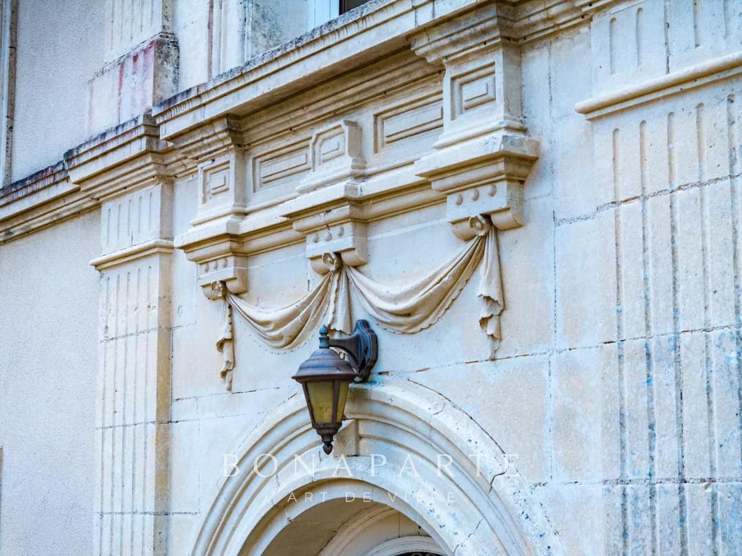Charme et Art de Vivre à la Française : magnifique Maison de Maître en plein cœur de village - Photo 20