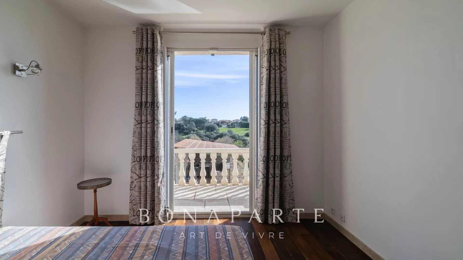 Villa avec vue golf – 160 m² – Piscine – Sous-sol 182 m² - Photo 8