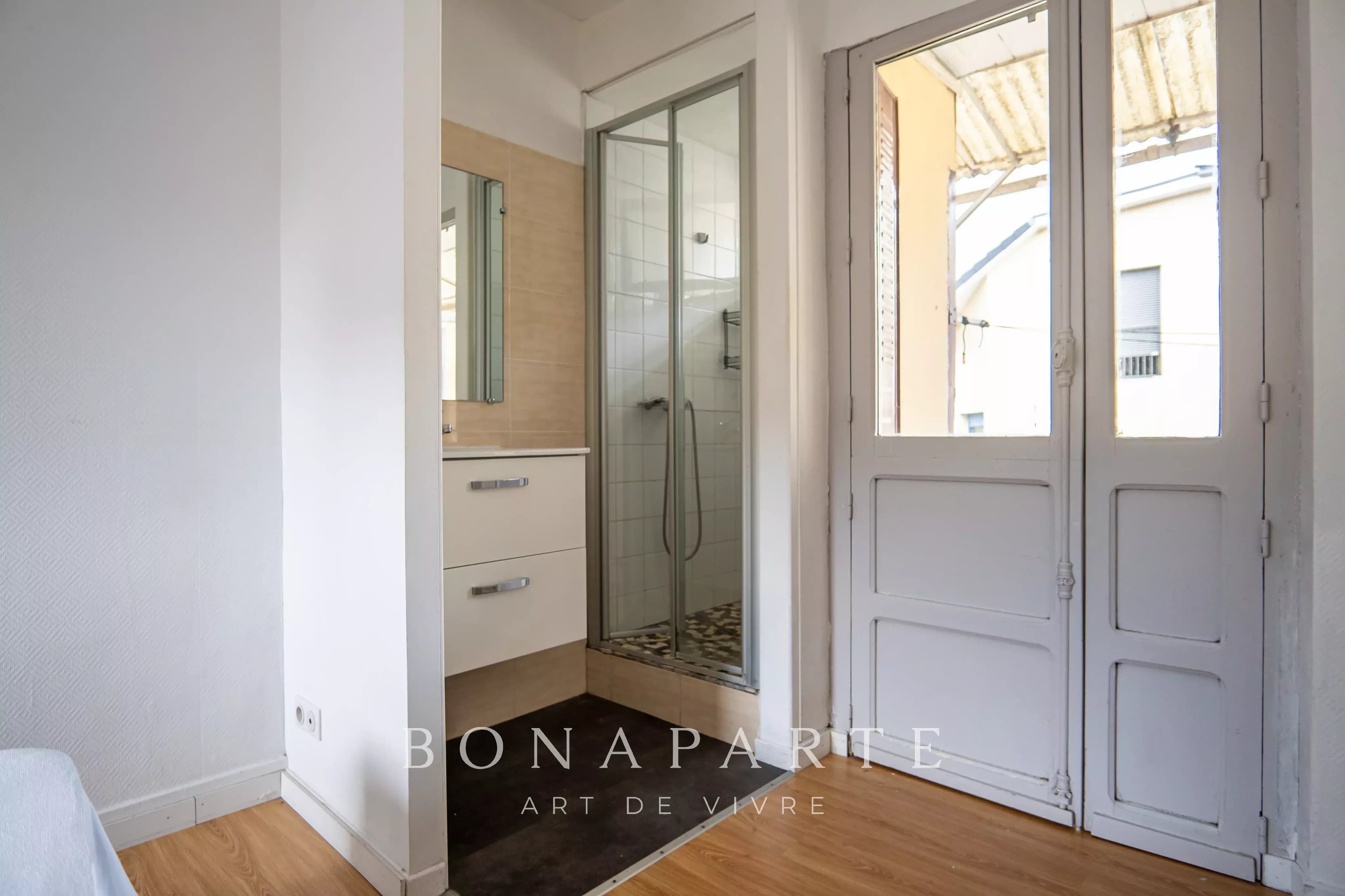 QUARTIER TRIBUNAL - IMMEUBLE 12 LOTS - 379m2 - Photo 7