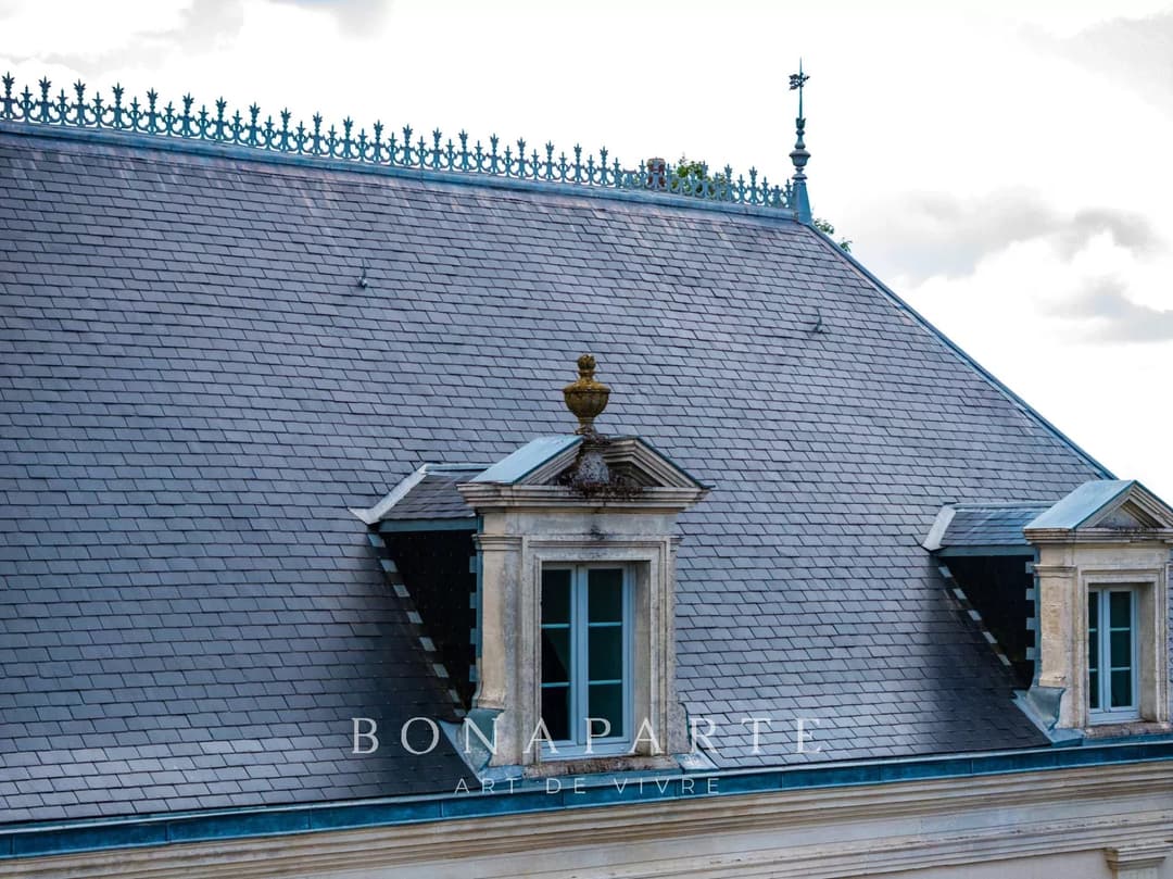 Charme et Art de Vivre à la Française : magnifique Maison de Maître en plein cœur de village - Photo 19