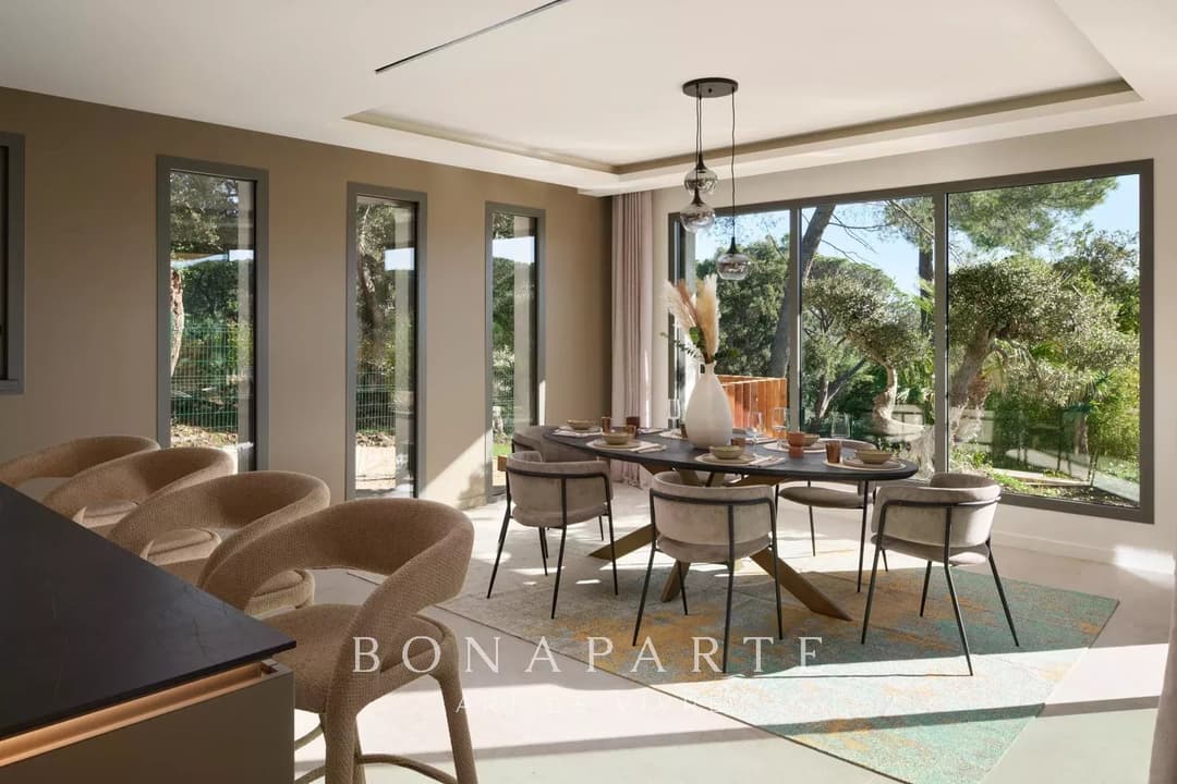 Villa 244m² avec jardin - Saint-Raphaël - Photo 3