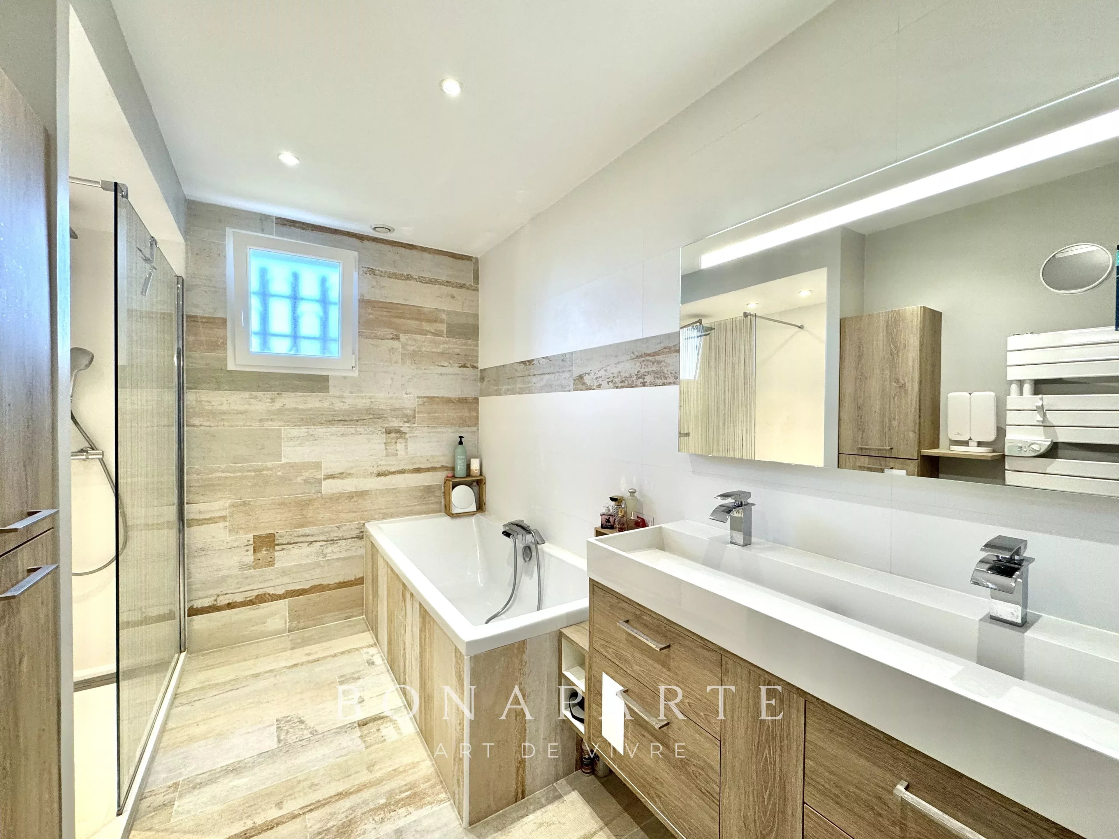 ALLONNES - MAISON FAMILIALE - 199 m² - Photo 8