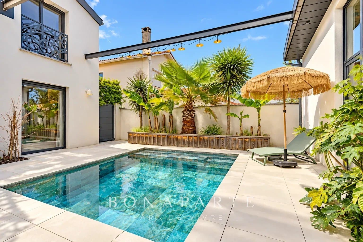 LE BOUSCAT – UN SECRET D’ARCHITECTURE AUX ACCENTS BALINAIS - Photo 16