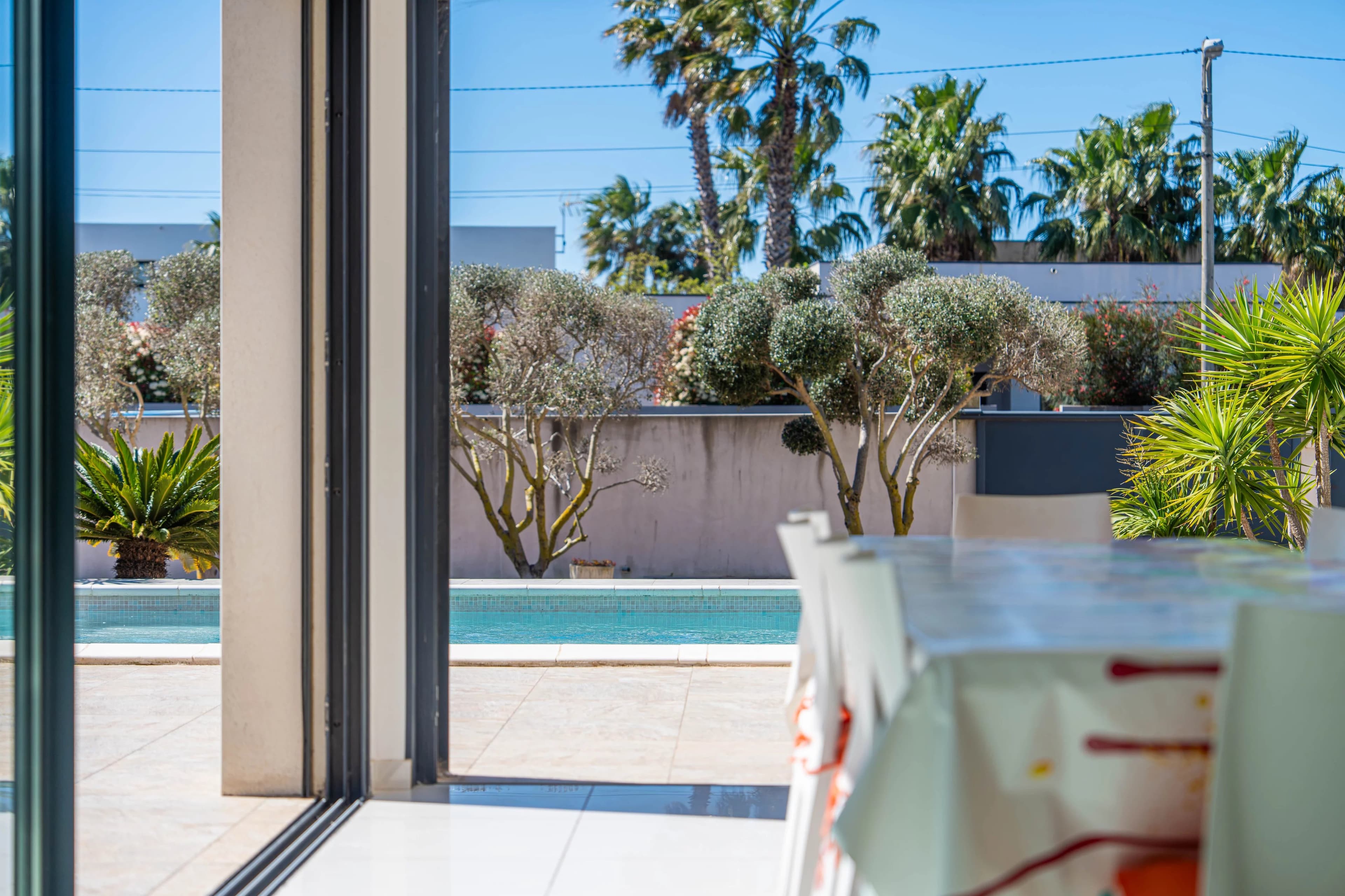 Villa contemporaine avec piscine à 700 m de la mer – 5 chambres et studio indépendant au Le Grau d’Agde - Photo 4