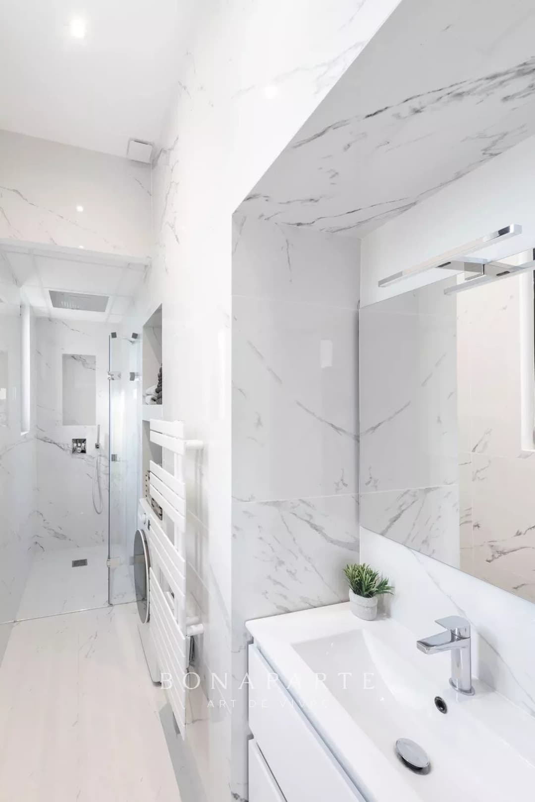 Superbe appartement rénové avec vue mer panoramique – Sainte-Maxime centre - Photo 7