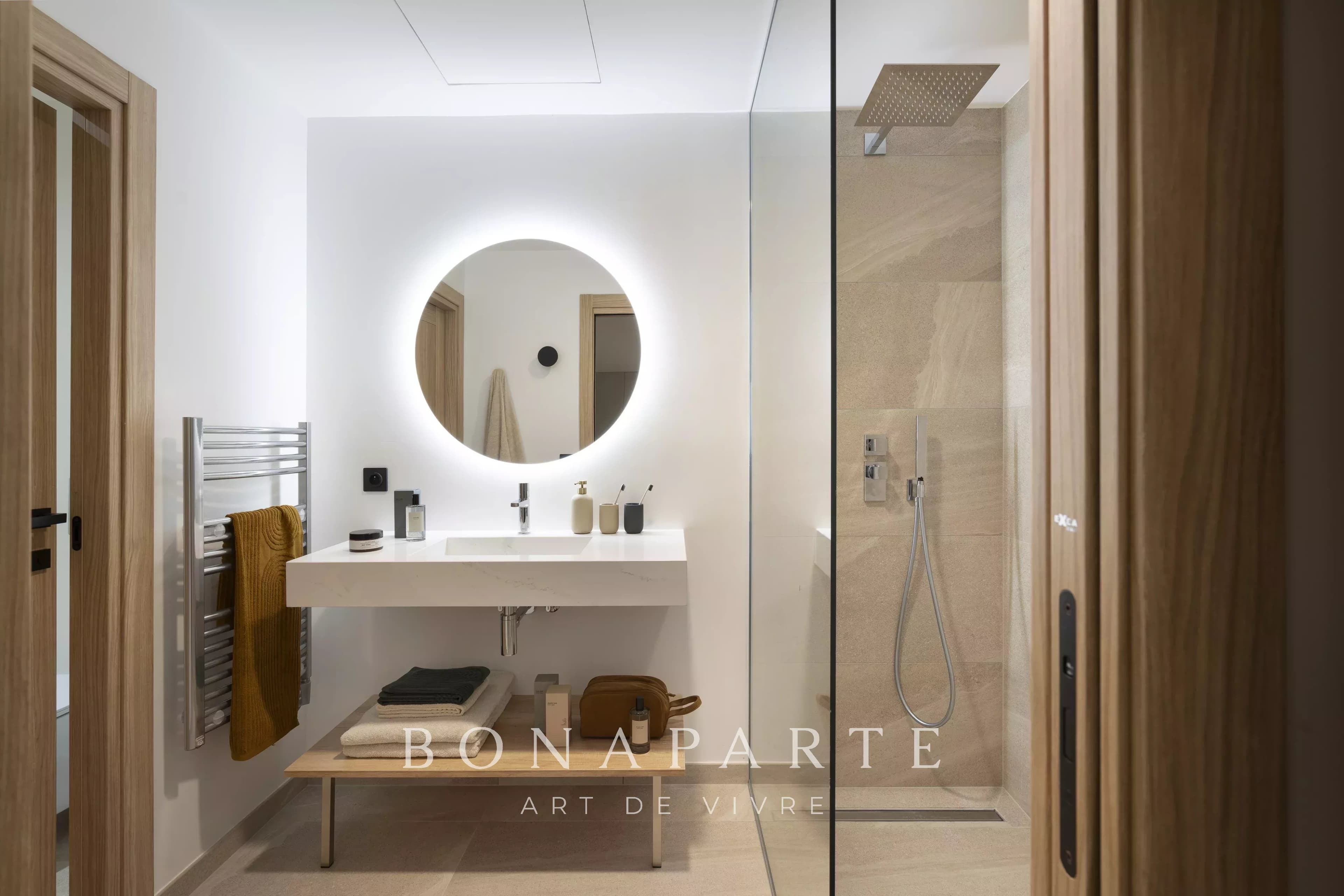 GASSIN - SAINT-TROPEZ Exclusivité : Magnifique villa-appartement en duplex avec très belle vue mer - Photo 38