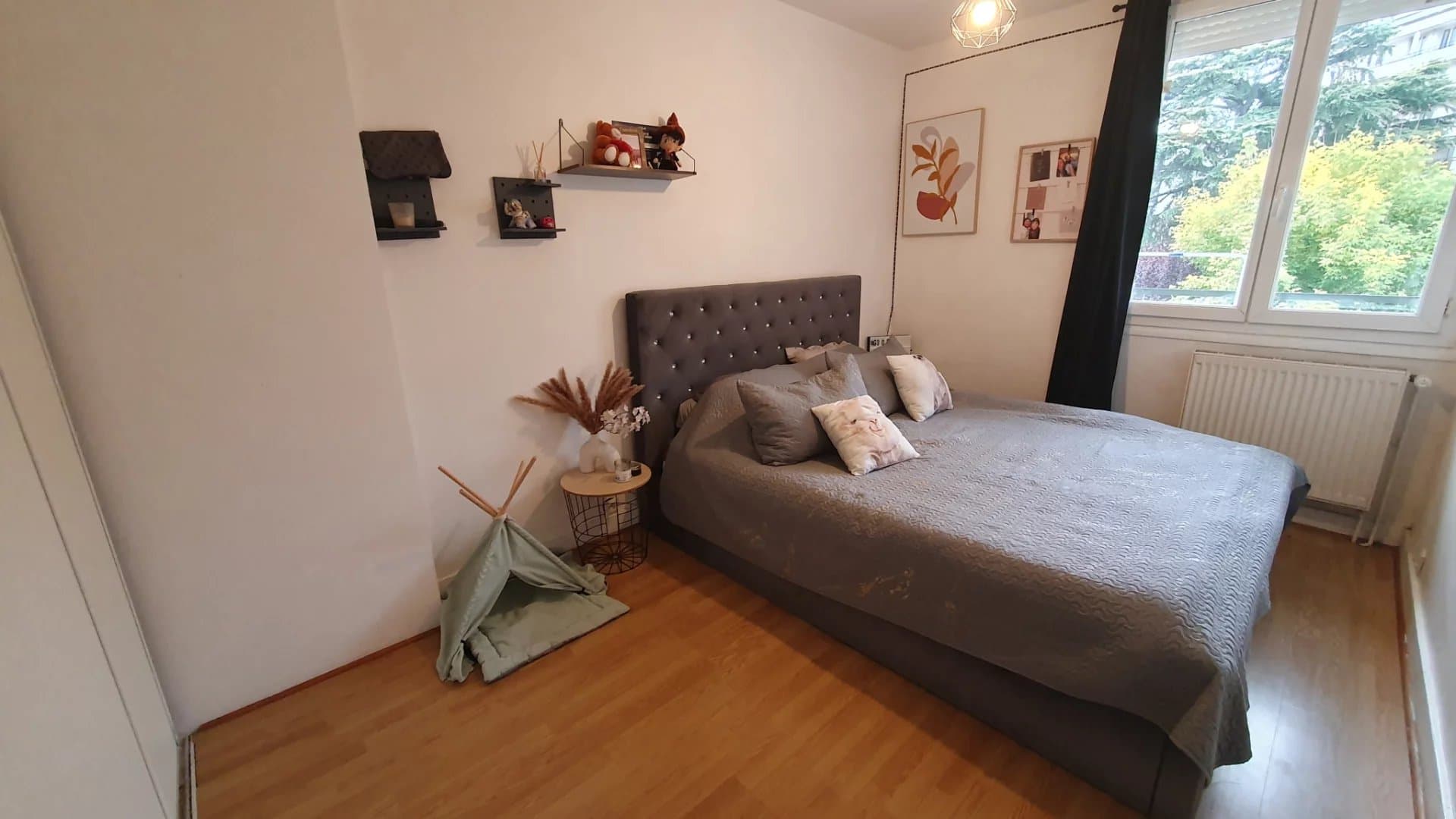 Appartement spacieux et lumineux avec balcons et cave - Photo 6