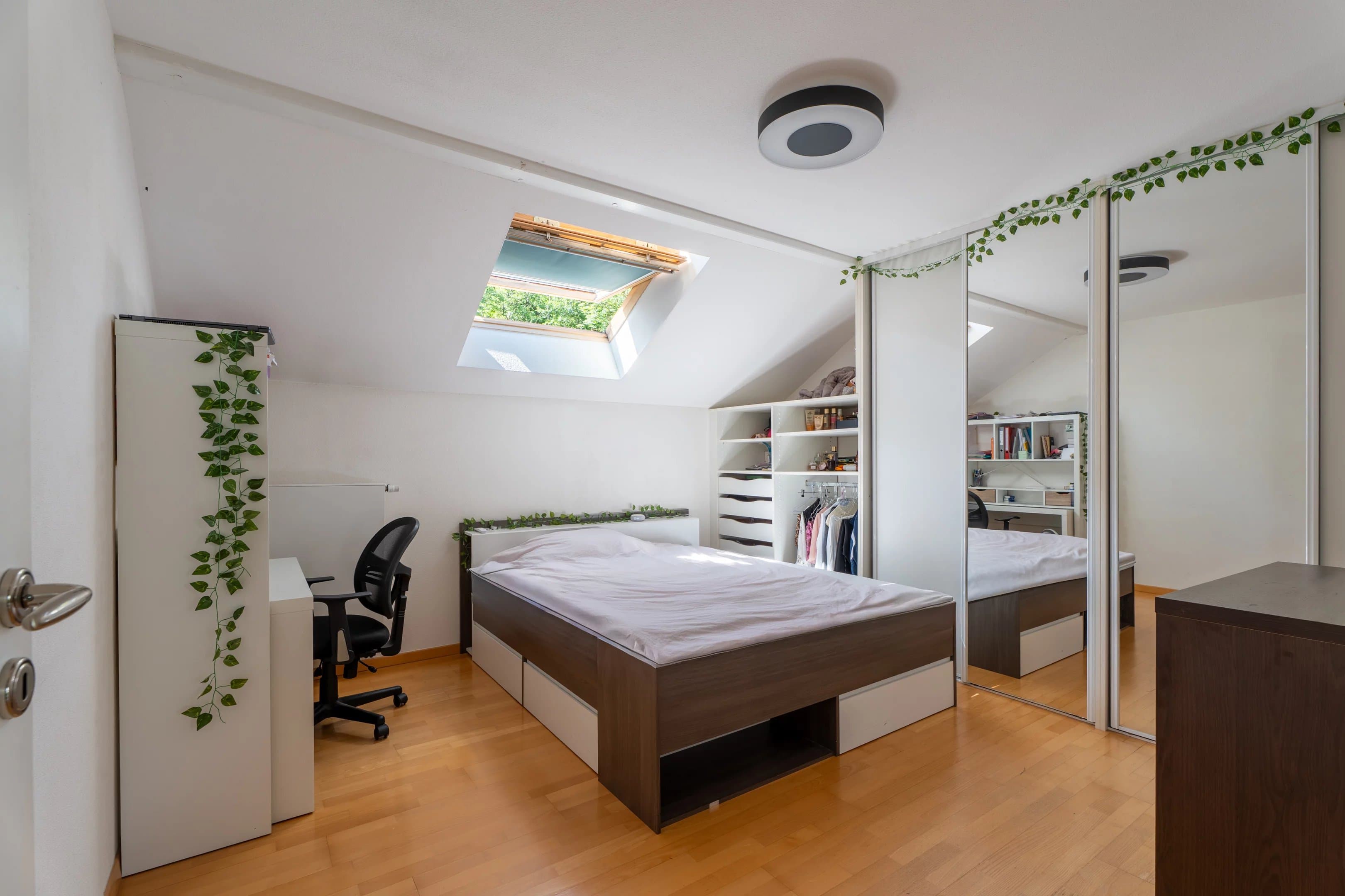 VEIGY-FONCENEX | BELLE MAISON FAMILIALE DE 261m²| A DEUX PAS DE LA FRONTIERE SUISSE - Photo 11