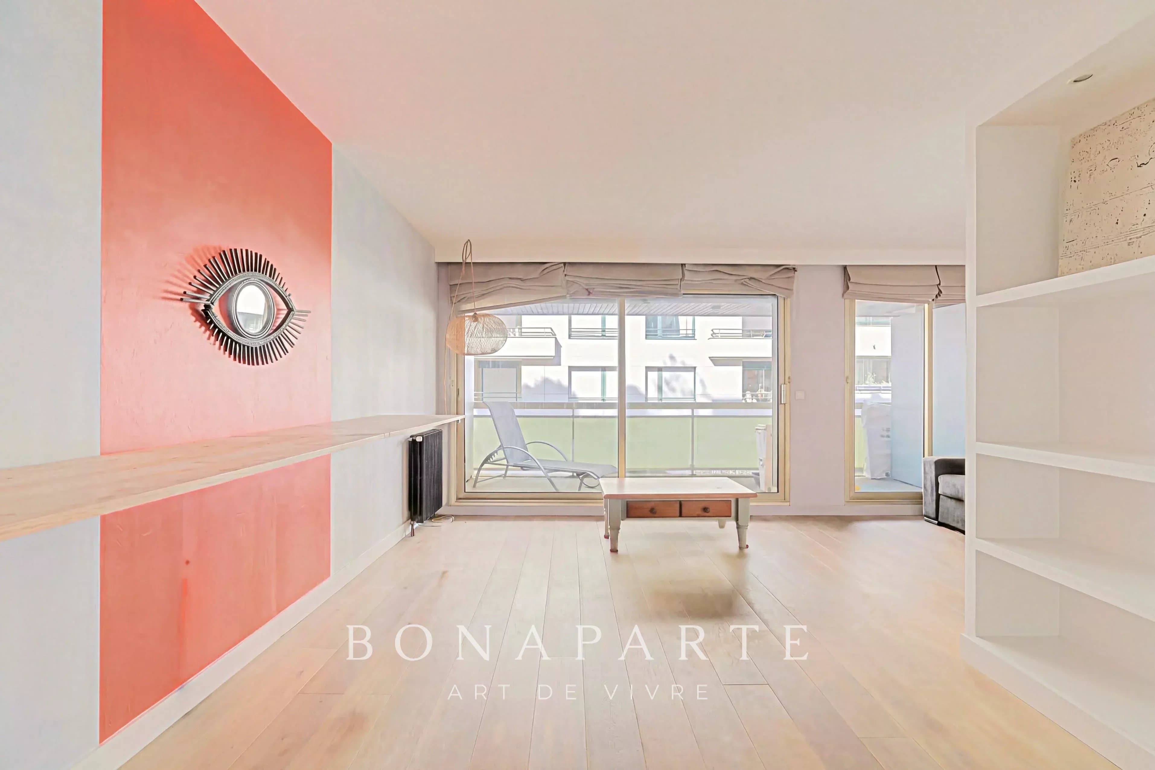 Appartement traversant avec deux terrasses - Photo 6
