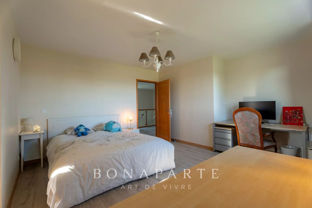 CESSY - MAISON P6 DE 240 M² - VUE PANORAMIQUE ALPES ET MONT-BLANC - Photo 10