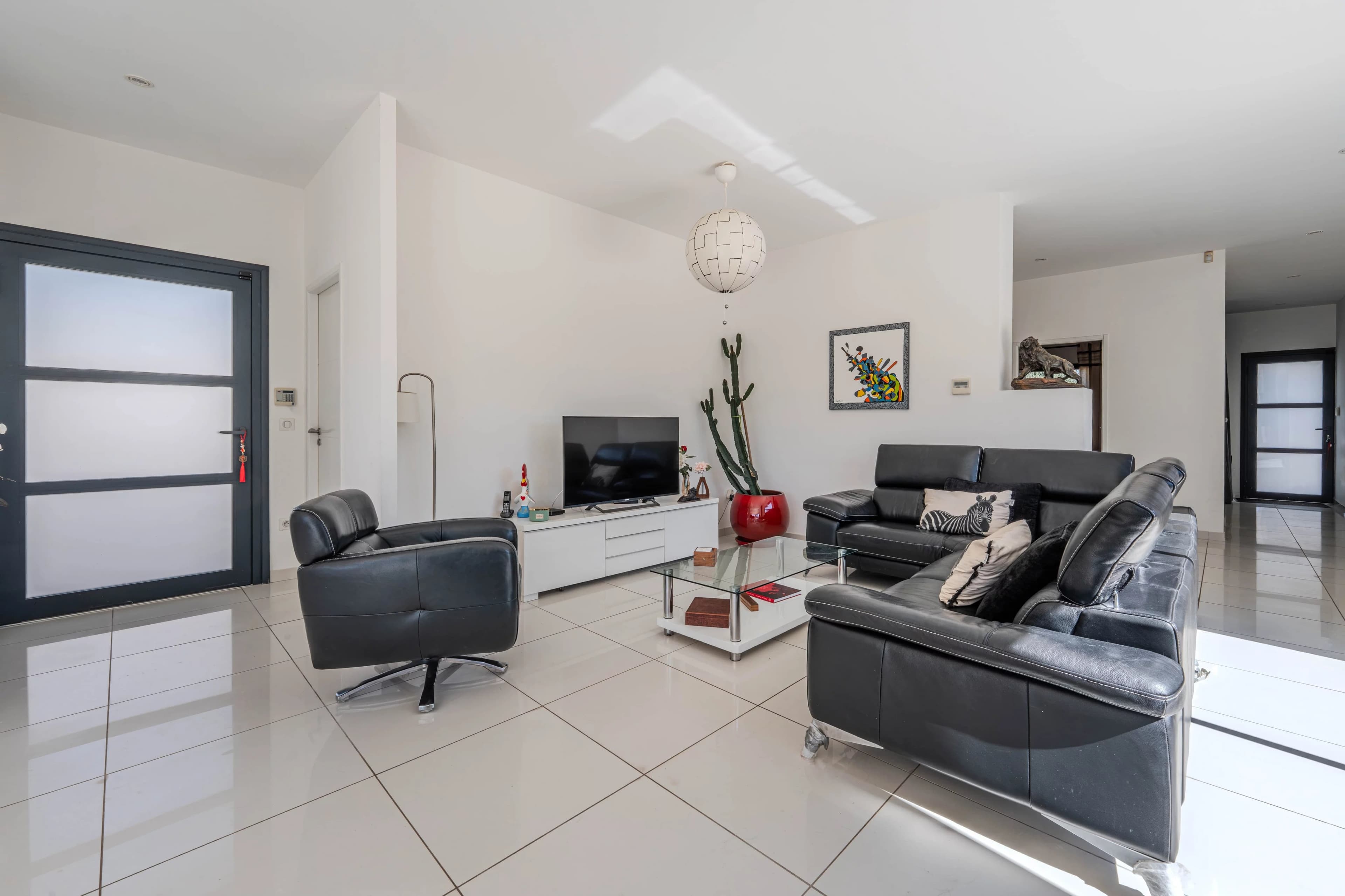Villa contemporaine avec piscine à 700 m de la mer – 5 chambres et studio indépendant au Le Grau d’Agde - Photo 10