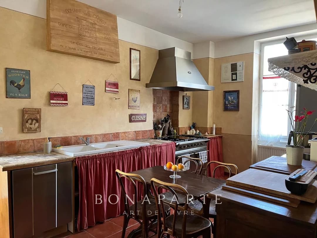 JUJURIEUX - MAISON DE MAÎTRE AVEC PISCINE ET TERRAIN DE PÉTANQUE - Photo 9