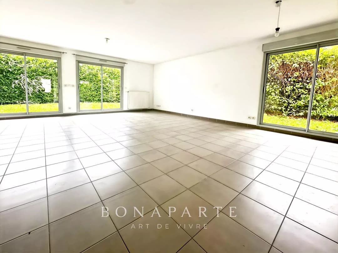 Prévessin-Moëns, maison 6 pièces de 152m2 - Photo 2