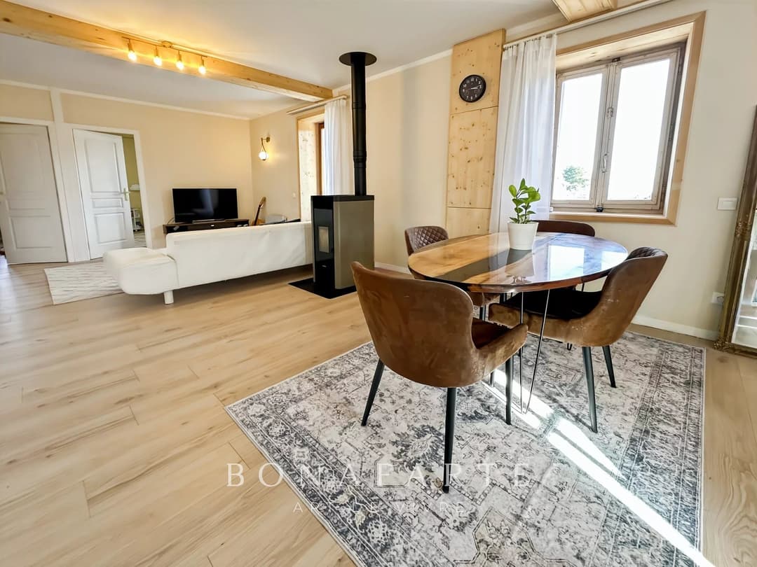 APPARTEMENT T4 AVEC COMBLES AMENAGEABLES - Photo 2