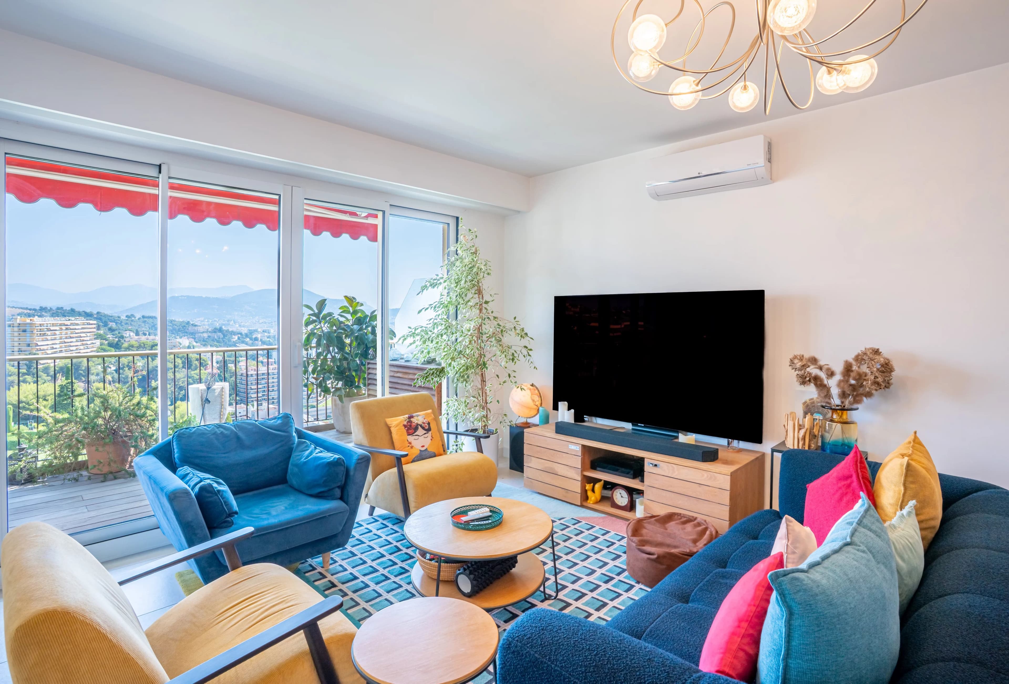 NICE – FABRON | DUPLEX EN DERNIER ÉTAGE – VUE MER PANORAMIQUE - Photo 3