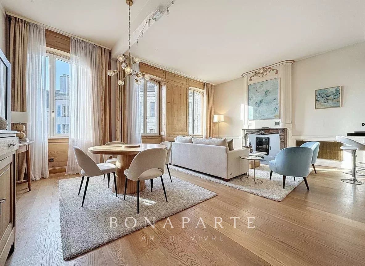 Gex - Appartement de caractère de 192 m² et 246 m² au sol
