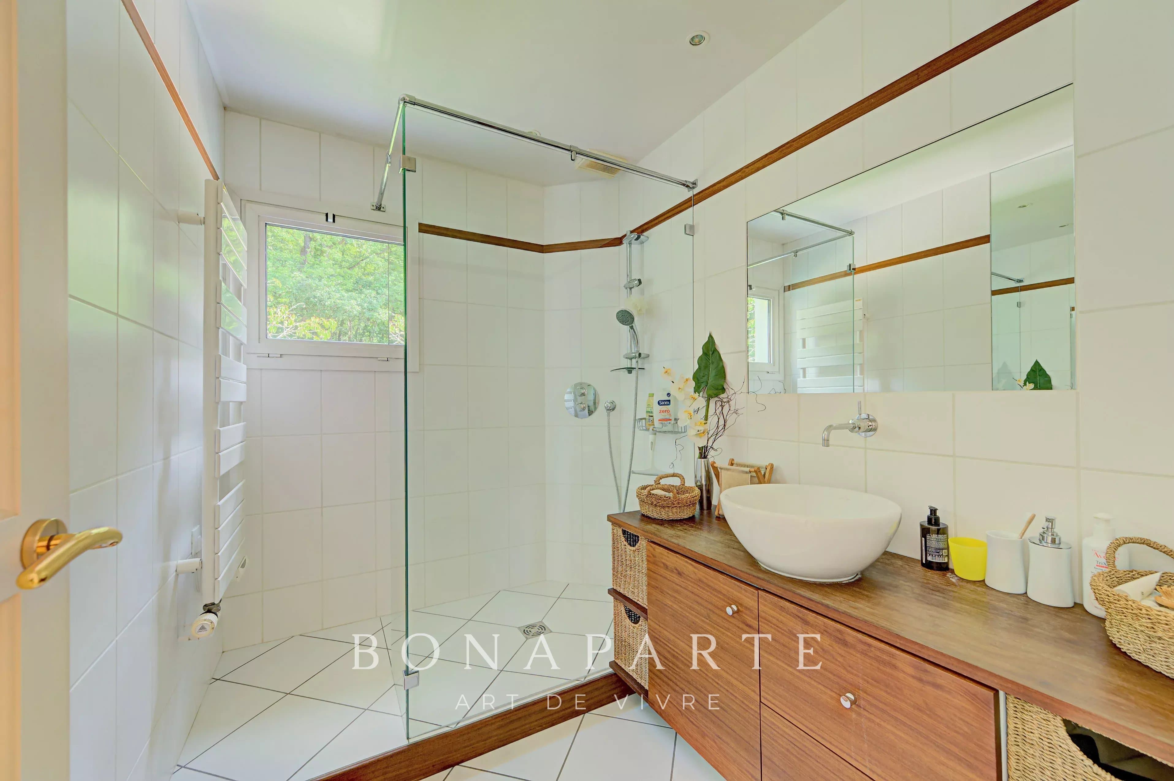 CRESPIÈRES - MAISON CONTEMPORAINE - 260 M² - Photo 22