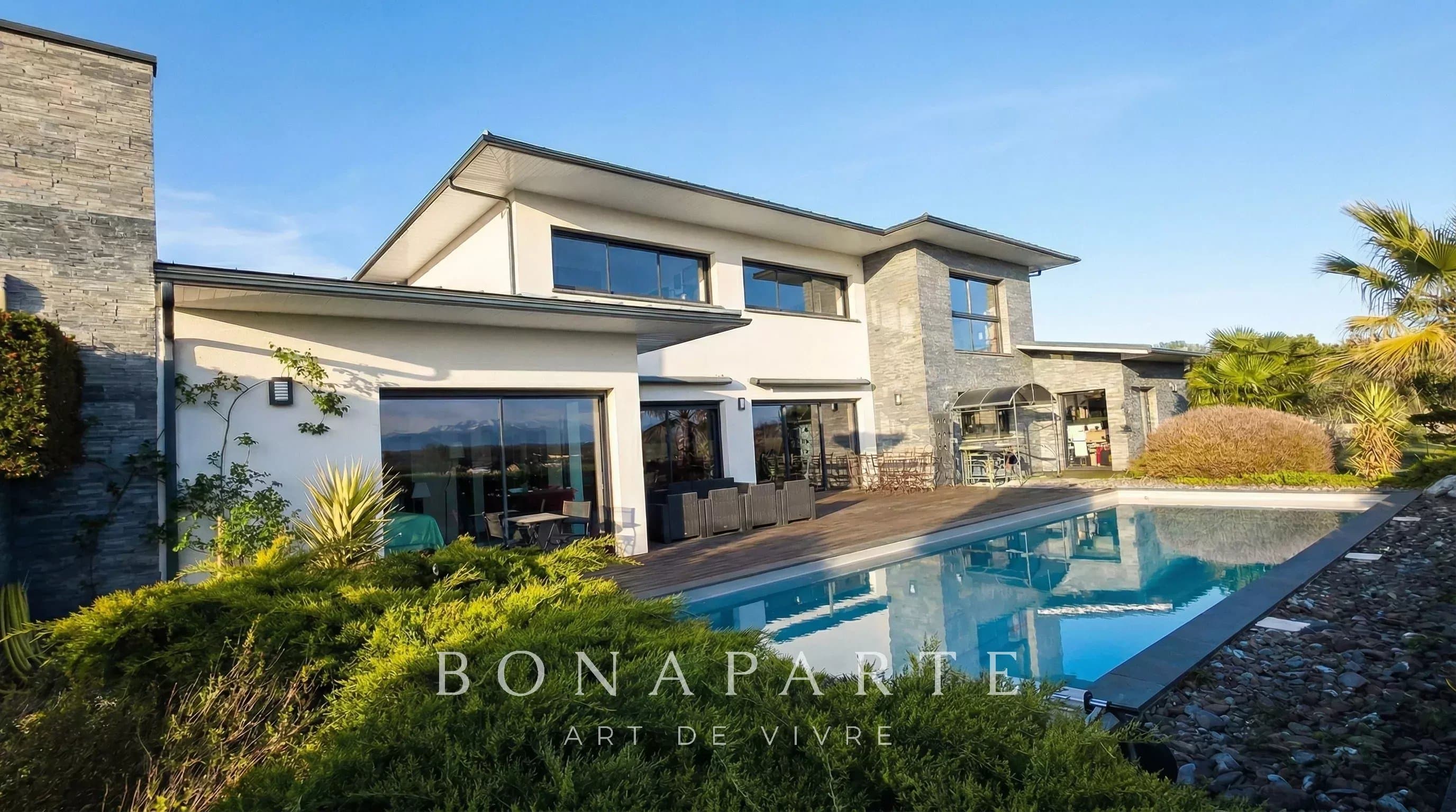 PAU Nord / Serres-Castet – Villa contemporaine 317 m² – Vue Pyrénées panoramique