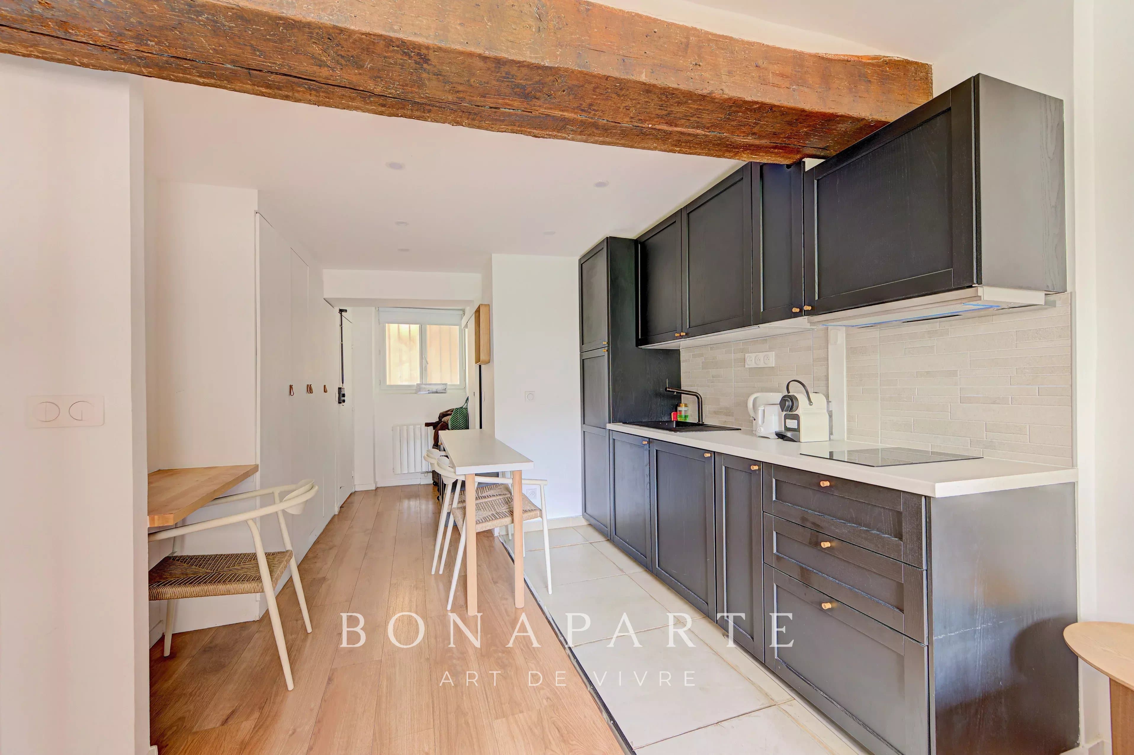 Rue des Canettes – Studio rénové – 25,27m²  – Calme sur cour - Photo 6