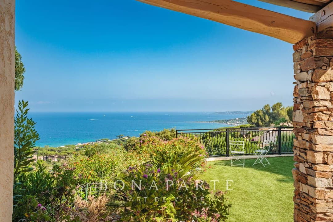 SAINTE-MAXIME - VILLA VUE MER PANORAMIQUE - Photo 3