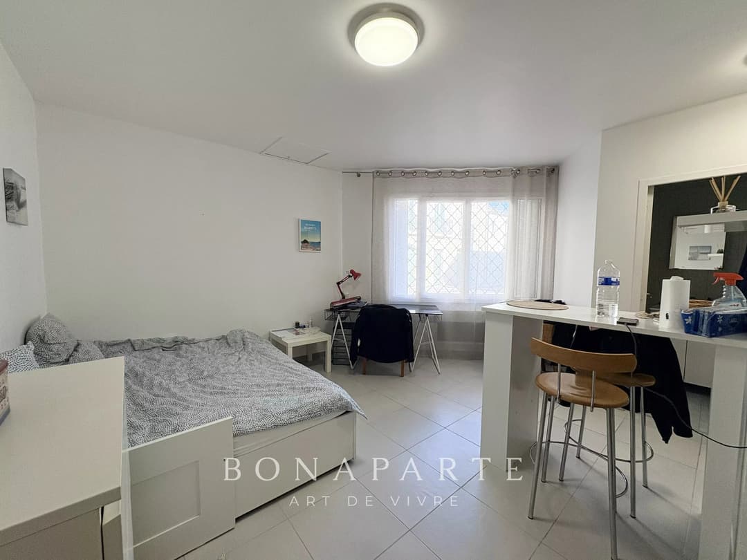 INVESTISSEMENT LOCATIF SÉCURISÉ AUX BEAUX-ARTS - Photo 4