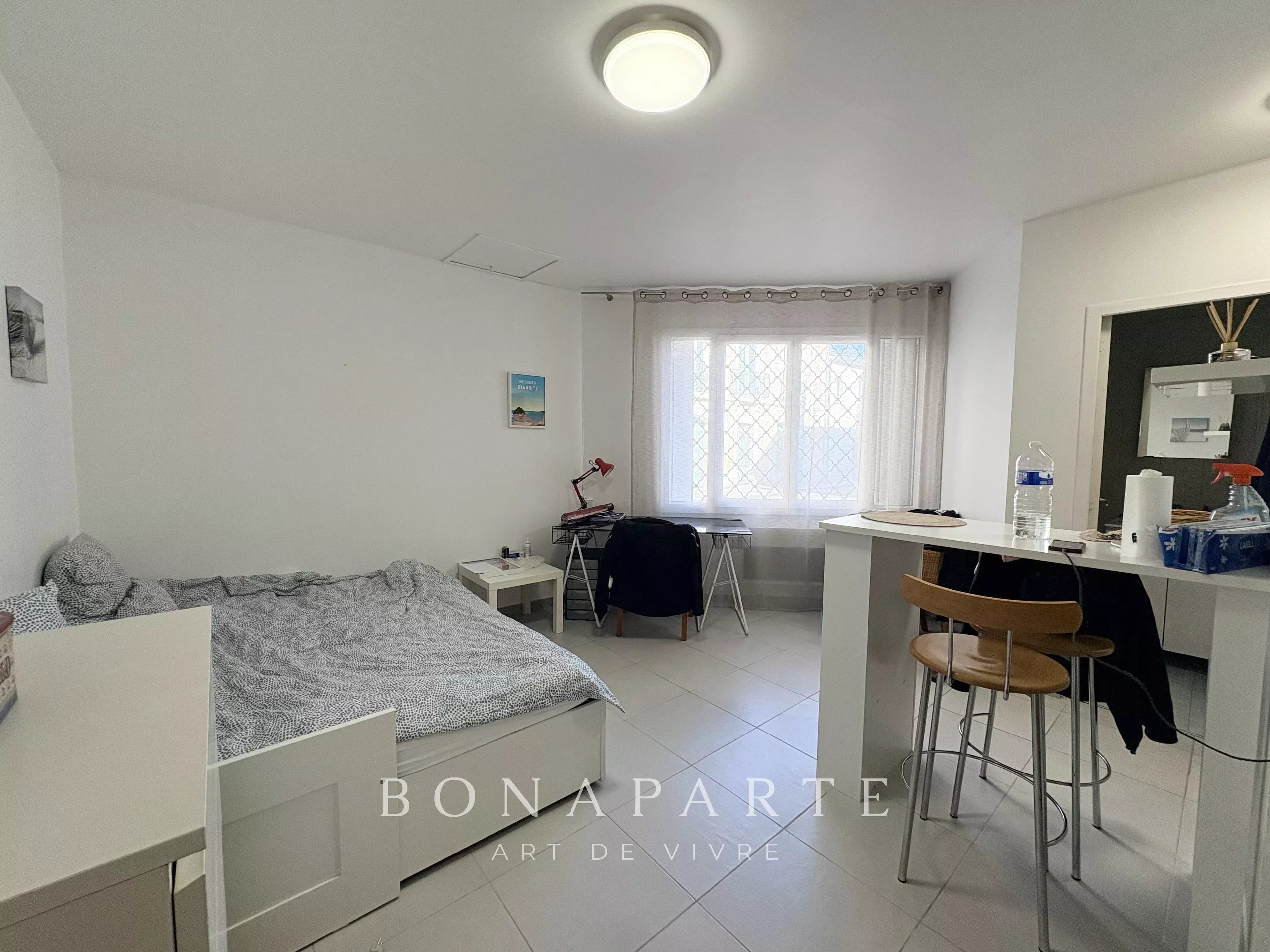 INVESTISSEMENT LOCATIF SÉCURISÉ AUX BEAUX-ARTS - Photo 4