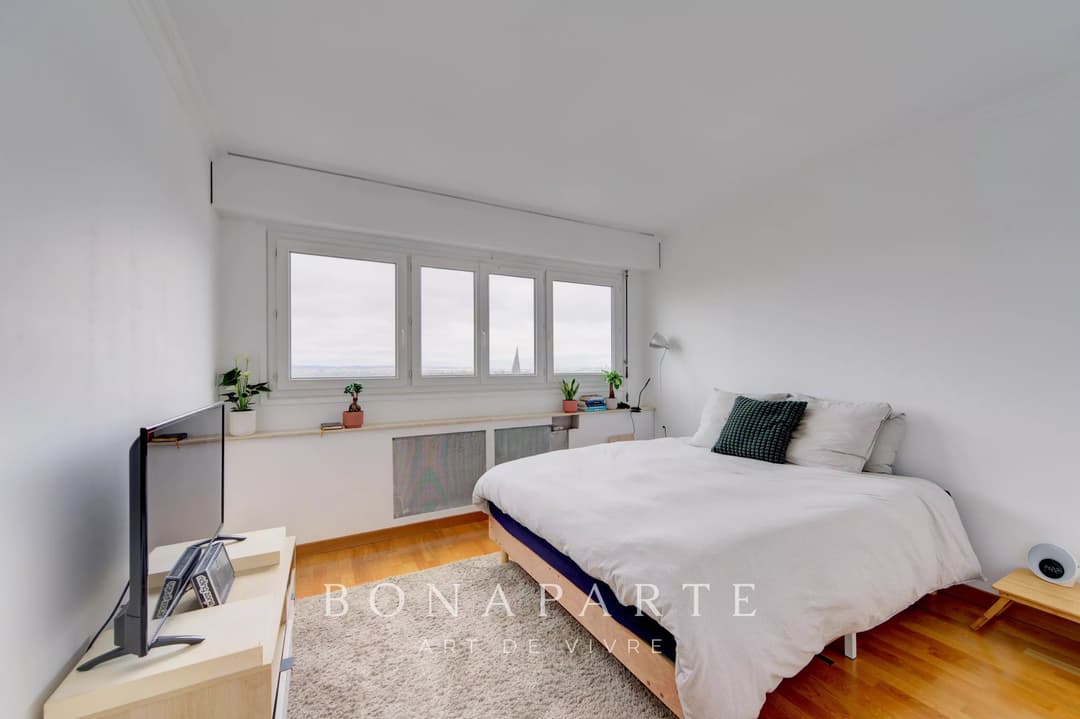 MARLY-LE-ROI - APPARTEMENT 4 PIECES - AVEC CAVE, PARKING ET GARAGE - Photo 6