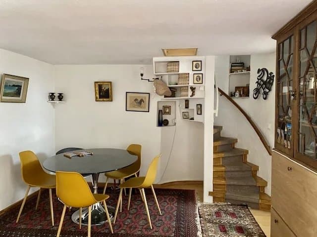 LA ROCHELLE – CENTRE HISTORIQUE – MAISON DE VILLE DE CARACTÈRE AVEC POTENTIEL PROFESSIONNEL - Photo 2