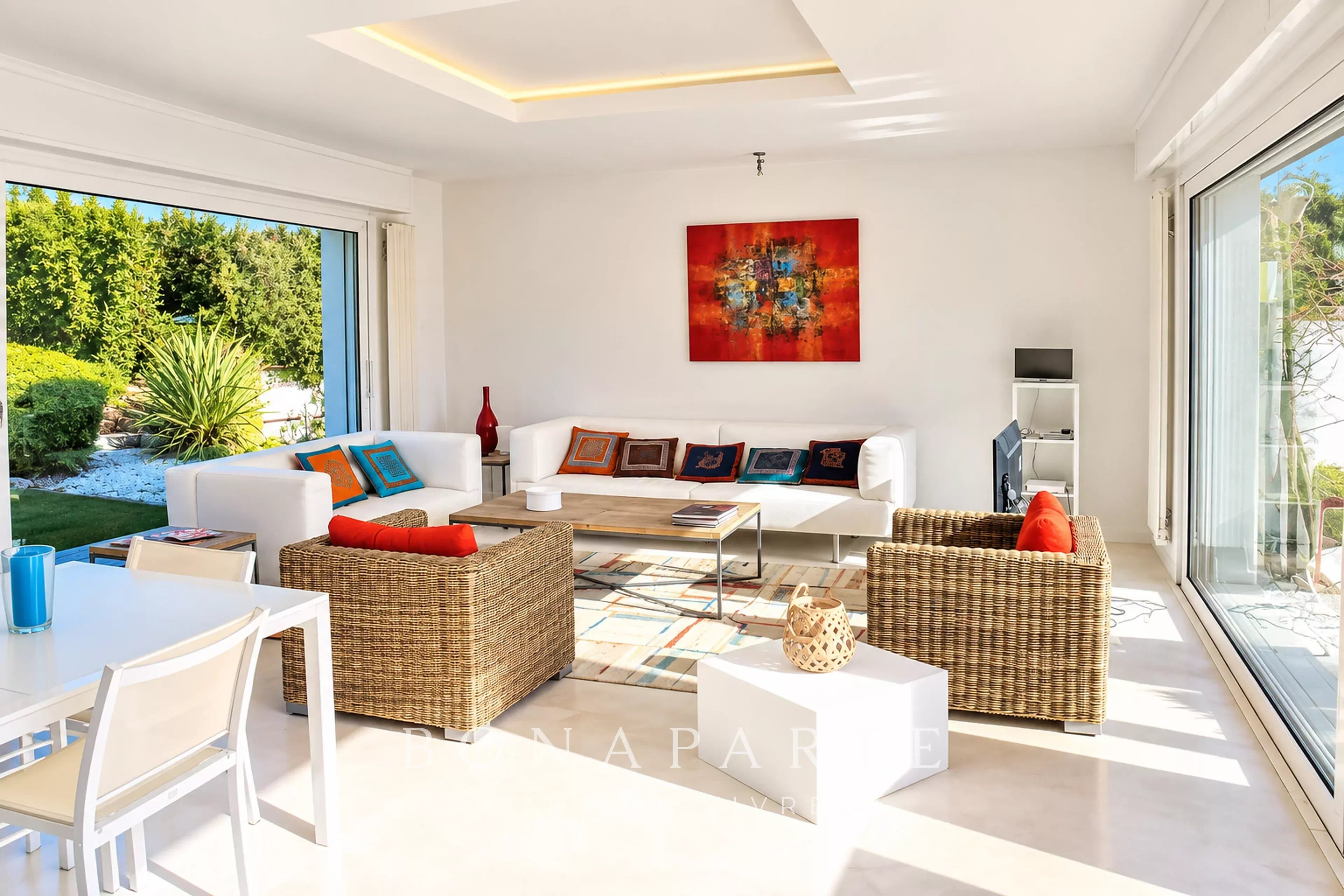 RAMATUELLE - DOMAINE DE L'ESCALET - VILLA CONTEMPORAINE À 150 M DE LA PLAGE - Photo 24