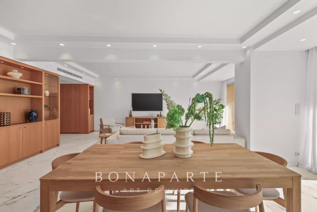 CANNES / CROISETTE SUPERBE 3 PIECES - VUE MER PANORAMIQUE - Photo 2